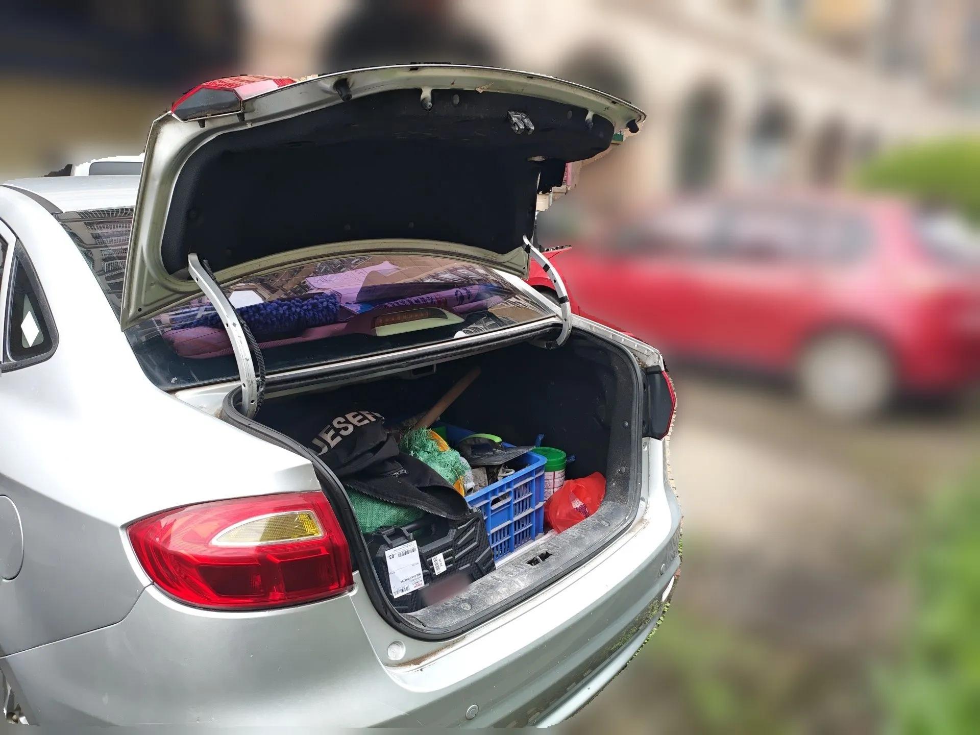 JAC Group J6 A30 2013 1.5L Manual Luxury Model China IV Standard — миниатюра 20