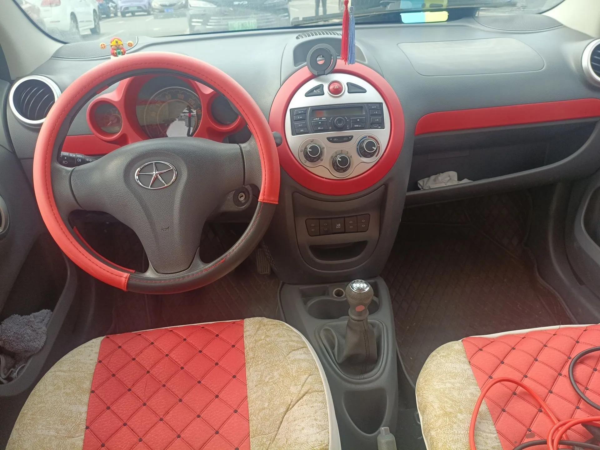JAC Group Yueyue 2012 1.0L Comfort Version — миниатюра 10