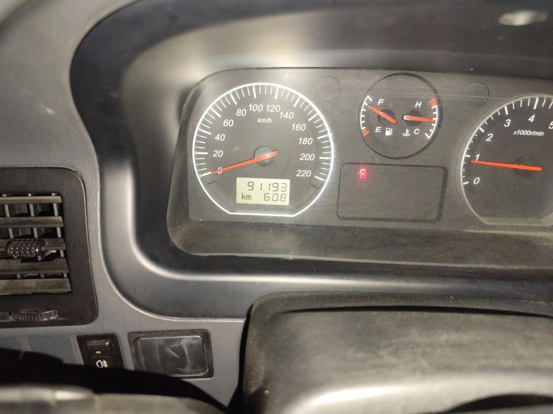 Jinbei Grace 2016 2.0L Express Utility Model — миниатюра 13