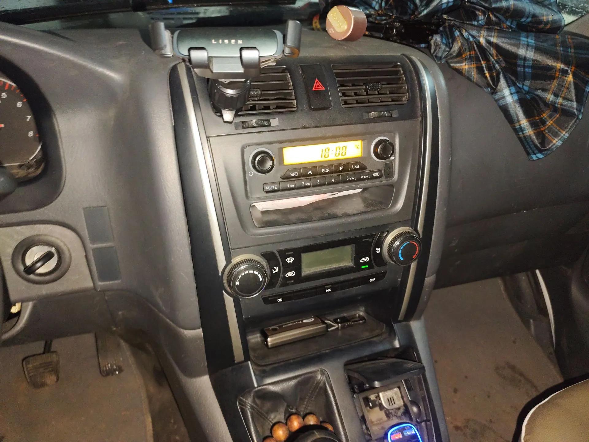 Jinbei Grace 2016 2.0L Express Utility Model — миниатюра 14