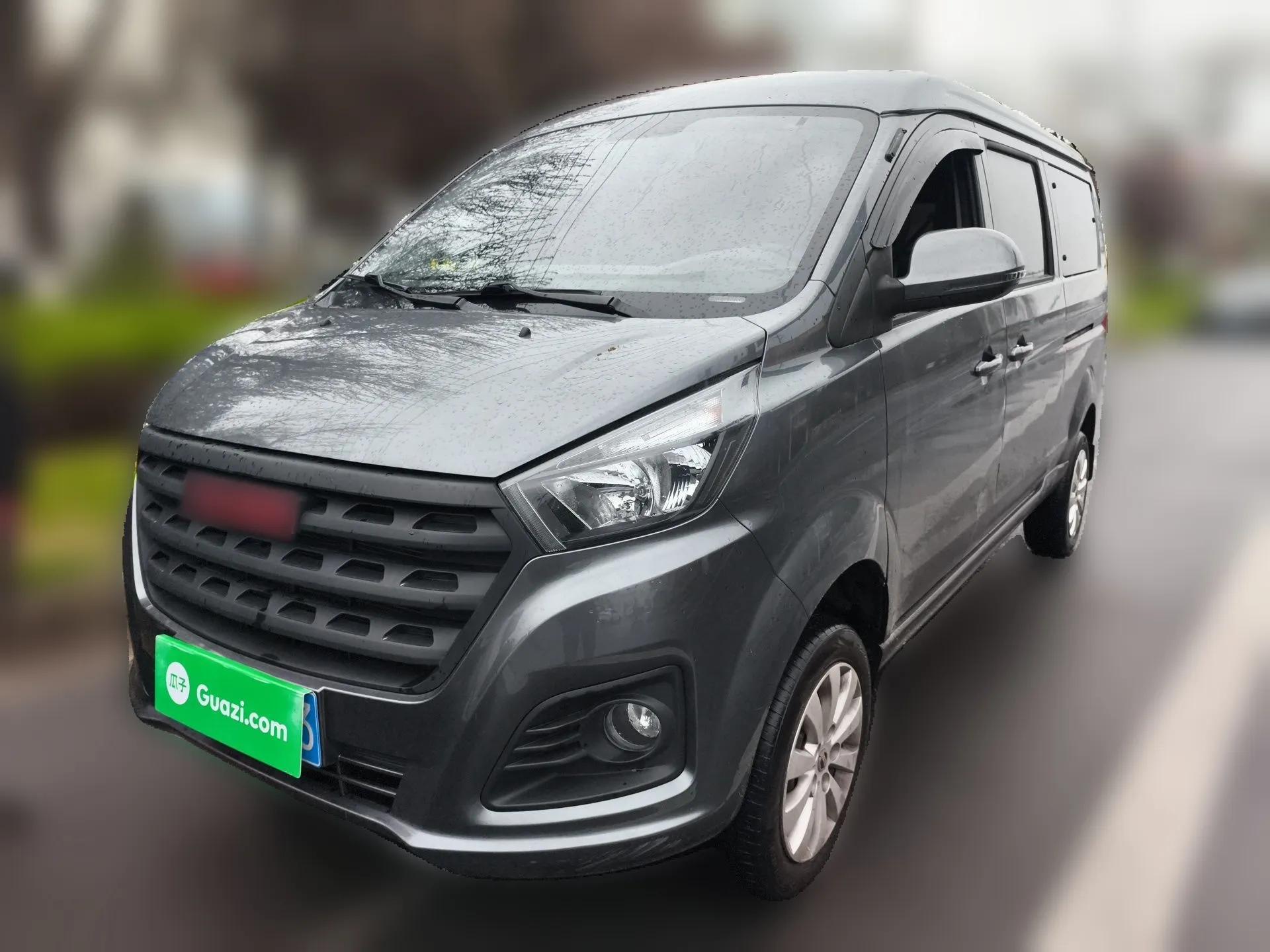 Jinbei Gold Hiace M Classic 2024 1.5L Travel Lion Passenger Van 6 Seats — миниатюра 1