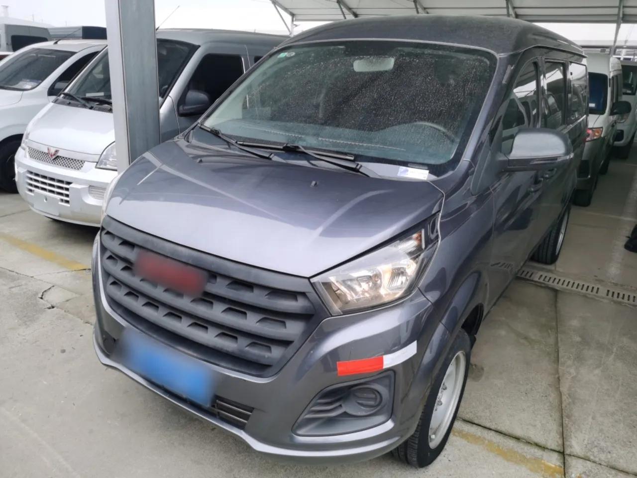 Jinbei Gold Hiace M Classic 2024 1.5L Engineering Lion Passenger Vehicle 5 Seats — миниатюра 1