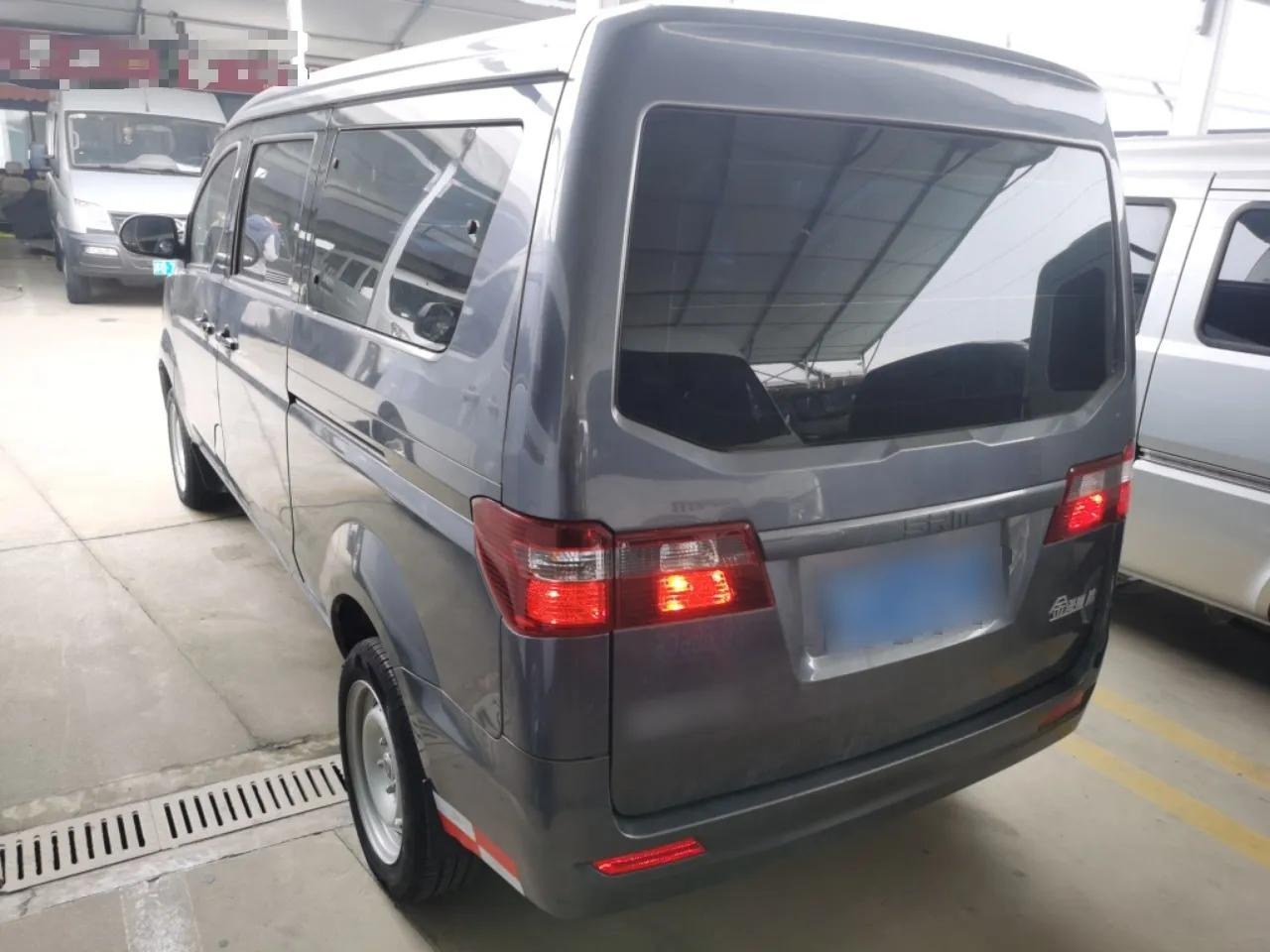 Jinbei Gold Hiace M Classic 2024 1.5L Engineering Lion Passenger Vehicle 5 Seats — миниатюра 4