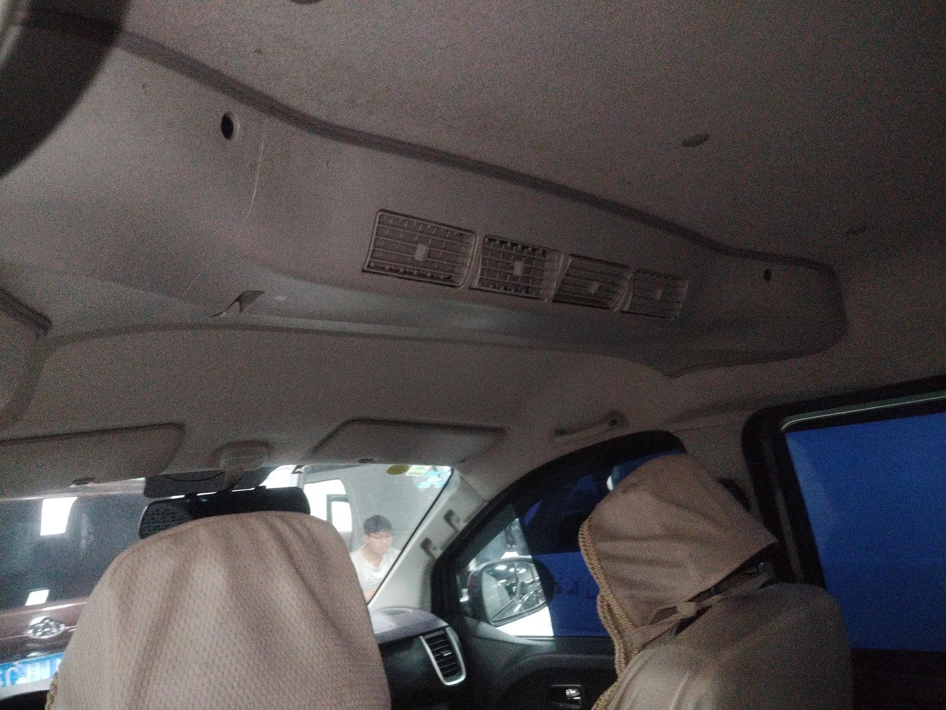 Jinbei Gold Hiace M Classic 2022 1.5L Engineering Lion Passenger Vehicle 5 Seats — миниатюра 20