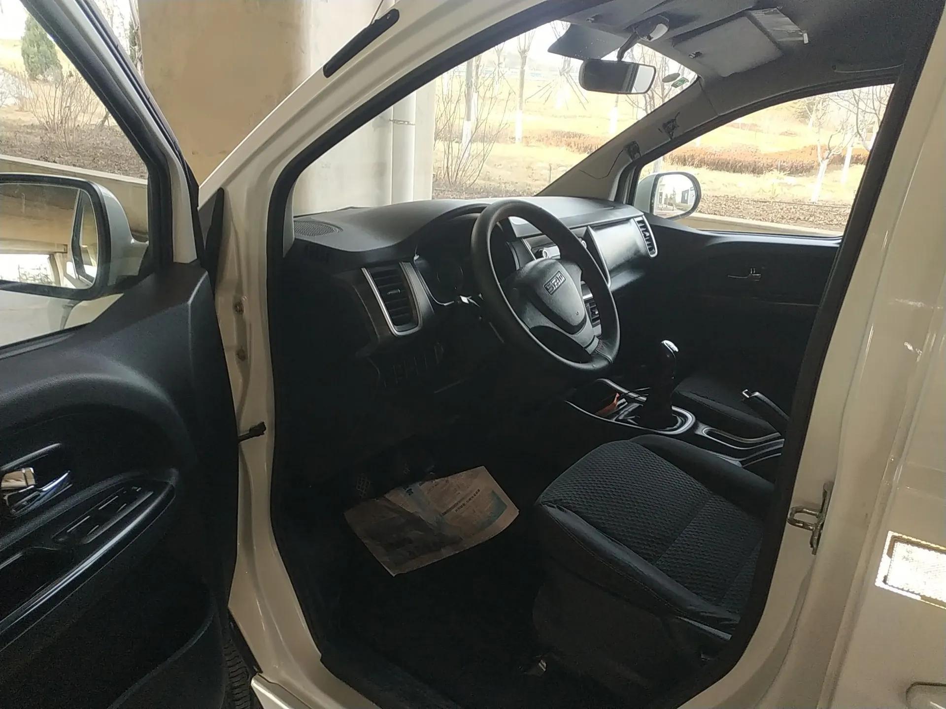 Jinbei Gold Hiace M Classic 2022 1.6L Engineering Lion Van 2 Seats — миниатюра 18