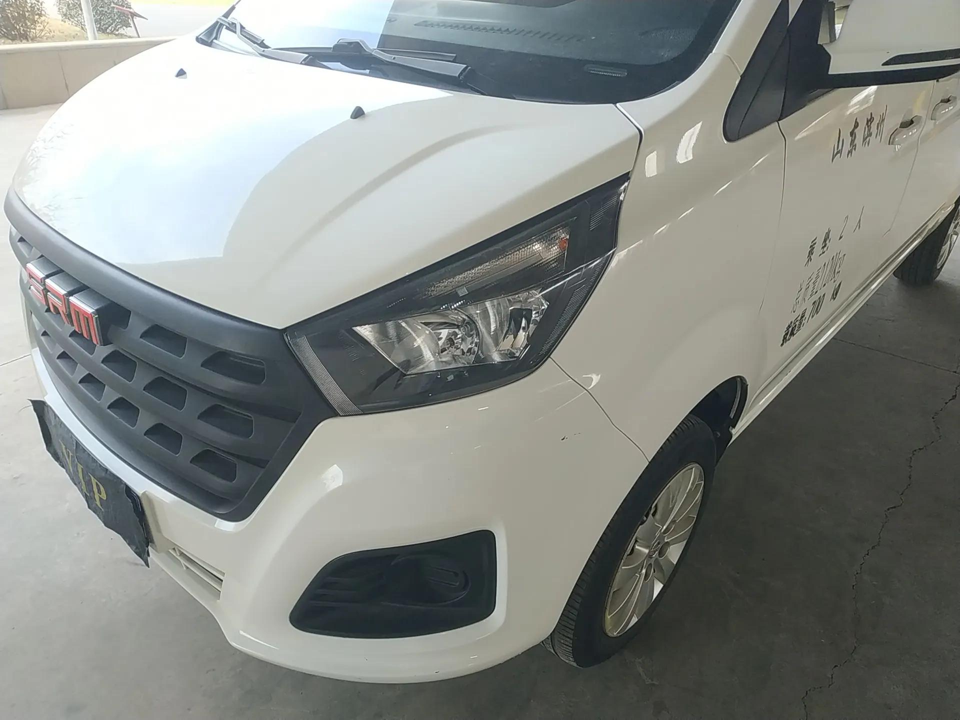 Jinbei Gold Hiace M Classic 2022 1.6L Engineering Lion Van 2 Seats — миниатюра 5