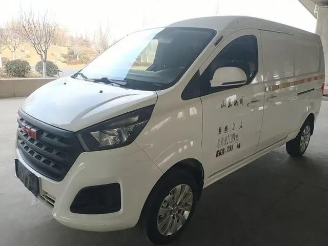 Jinbei Gold Hiace M Classic 2022 1.6L Engineering Lion Van 2 Seats