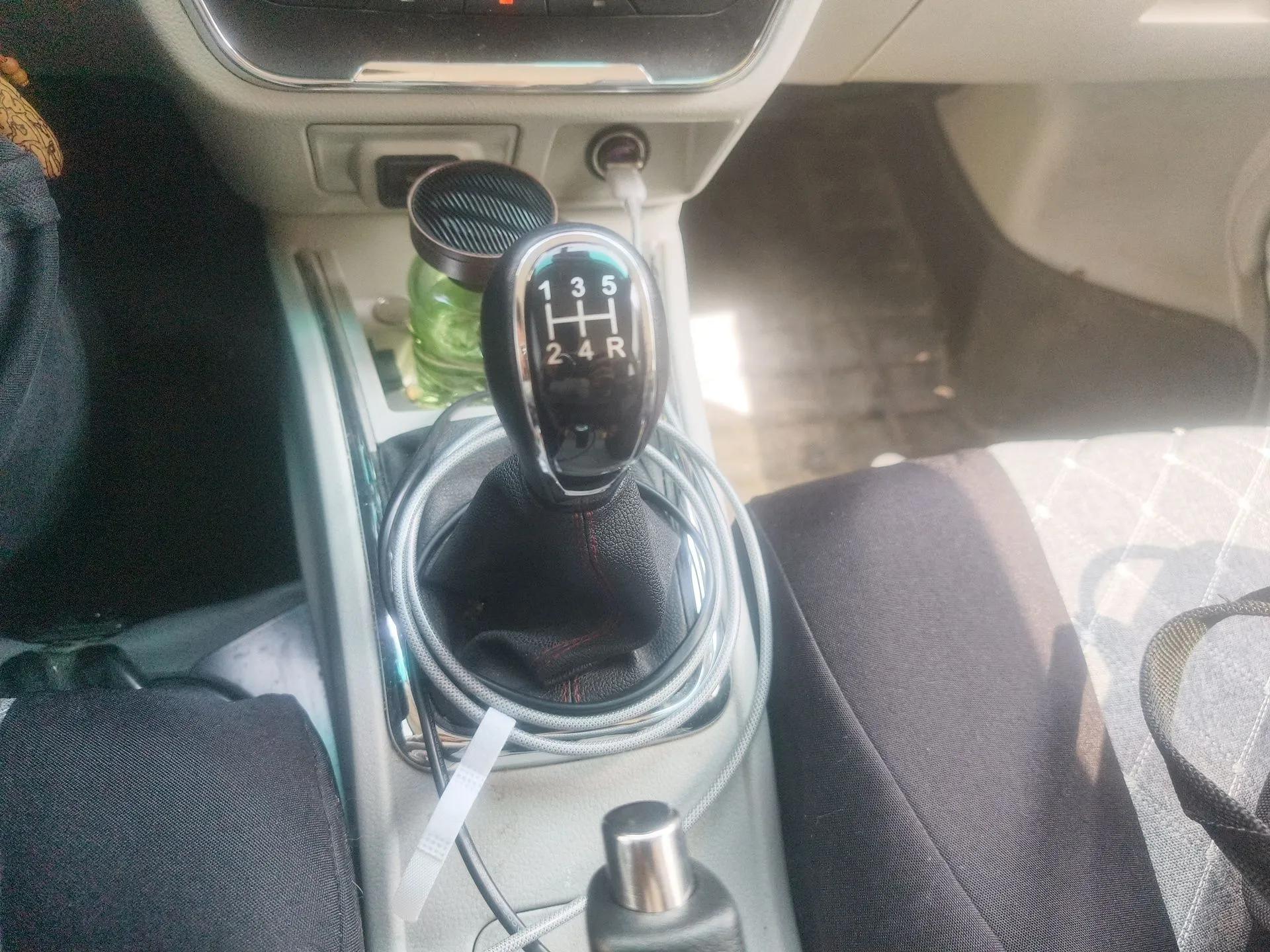 Jinbei New Hiace S 2023 1.5L Wealth Edition Passenger Van 5/6/7-Seater Non-Air-Conditioned Version SWC15M — миниатюра 15