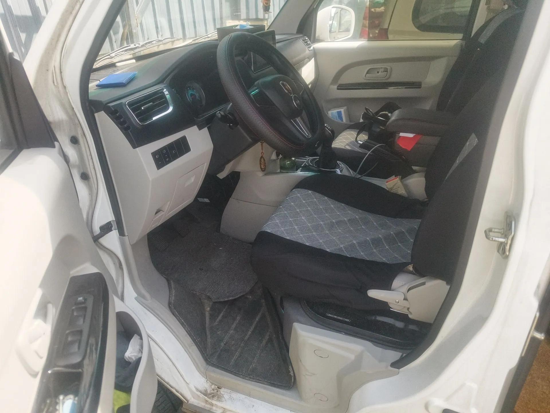 Jinbei New Hiace S 2023 1.5L Wealth Edition Passenger Van 5/6/7-Seater Non-Air-Conditioned Version SWC15M — миниатюра 17