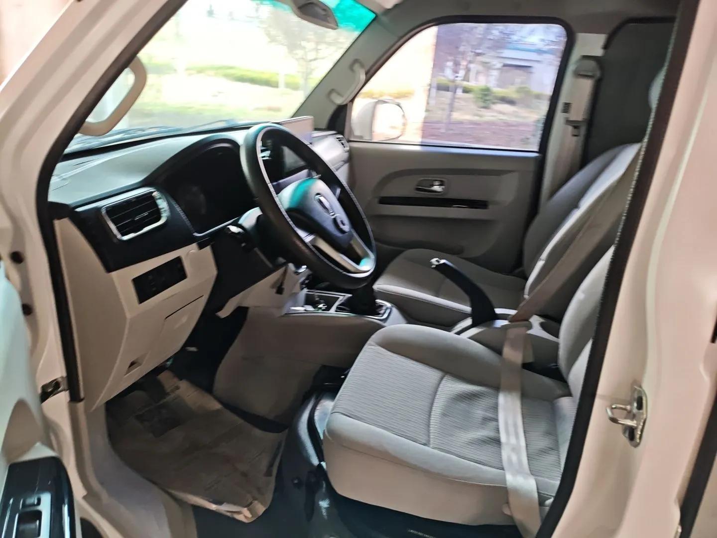 Jinbei New Hiace S 2022 1.5L Wealth Edition Air-Conditioner-Free Truck China VI Standard SWC15M — миниатюра 17