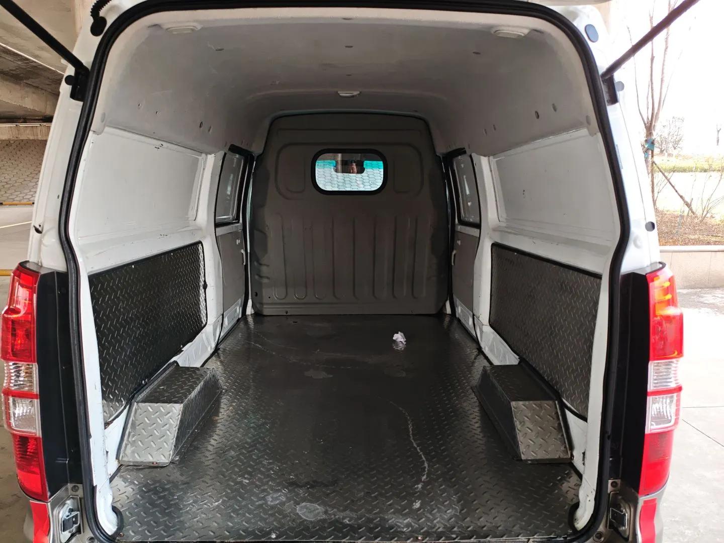 Jinbei New Hiace S 2022 1.5L Wealth Edition Air-Conditioner-Free Truck China VI Standard SWC15M — миниатюра 21