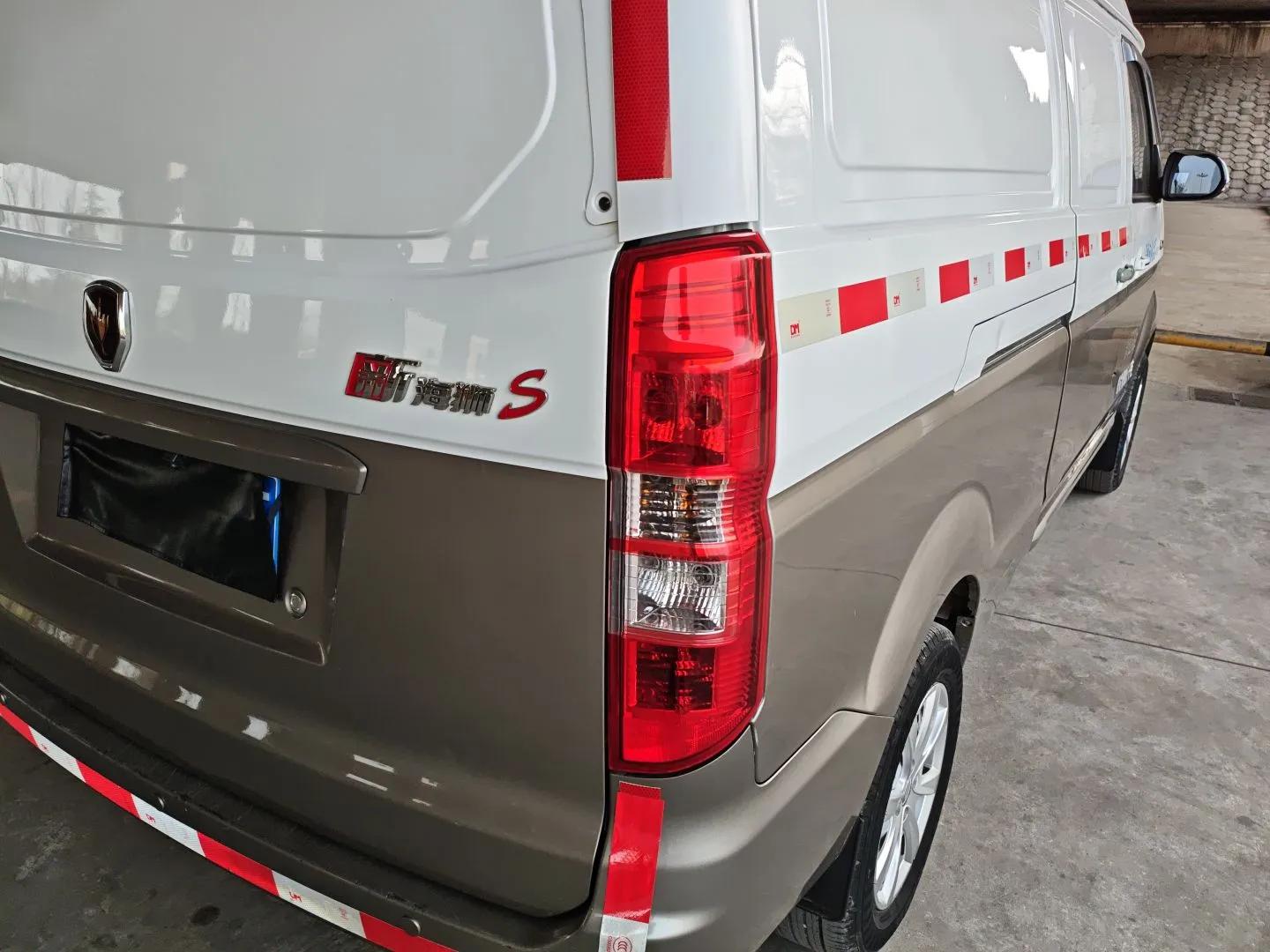 Jinbei New Hiace S 2022 1.5L Wealth Edition Air-Conditioner-Free Truck China VI Standard SWC15M — миниатюра 8