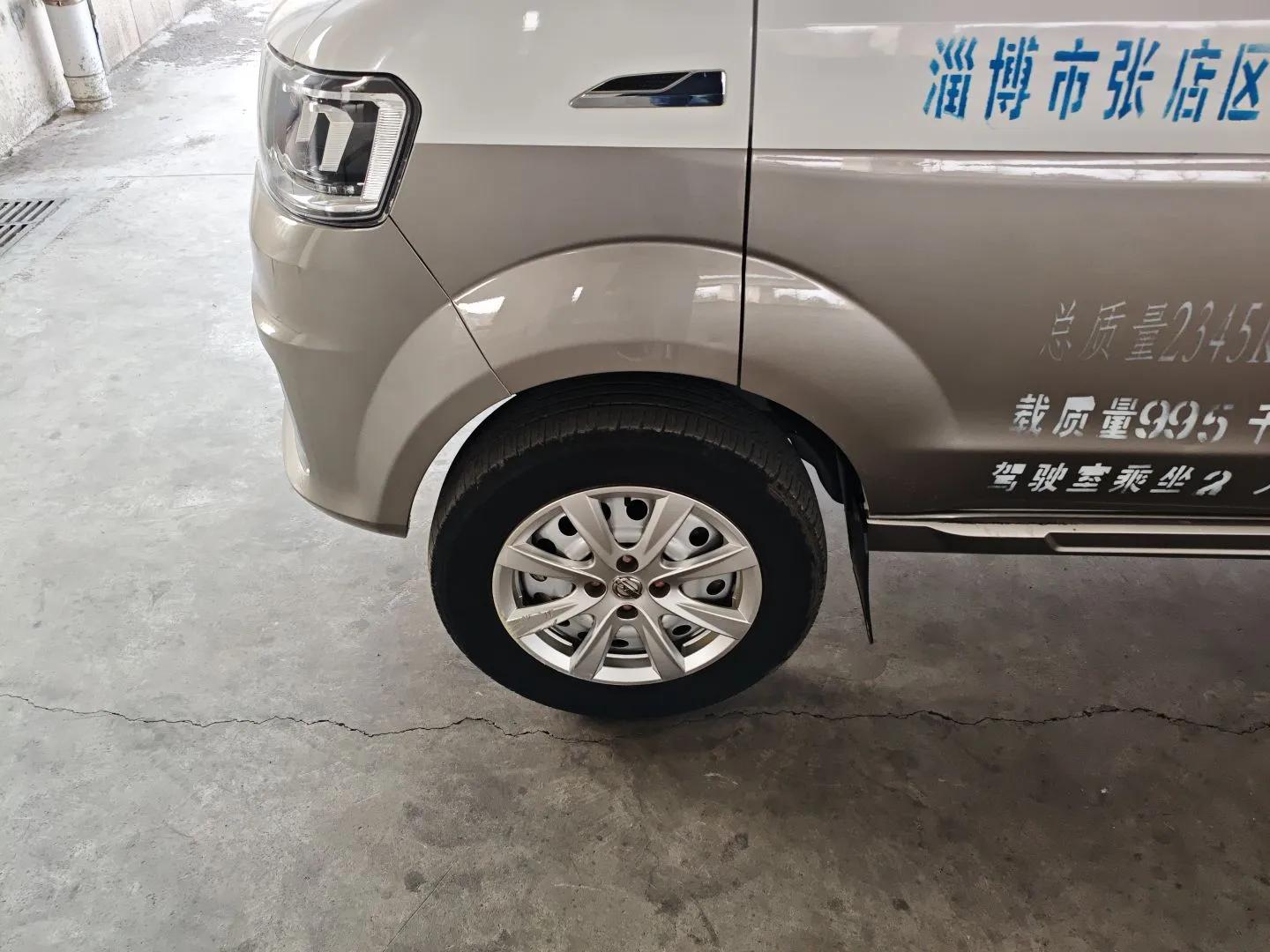Jinbei New Hiace S 2022 1.5L Wealth Edition Air-Conditioner-Free Truck China VI Standard SWC15M — миниатюра 9