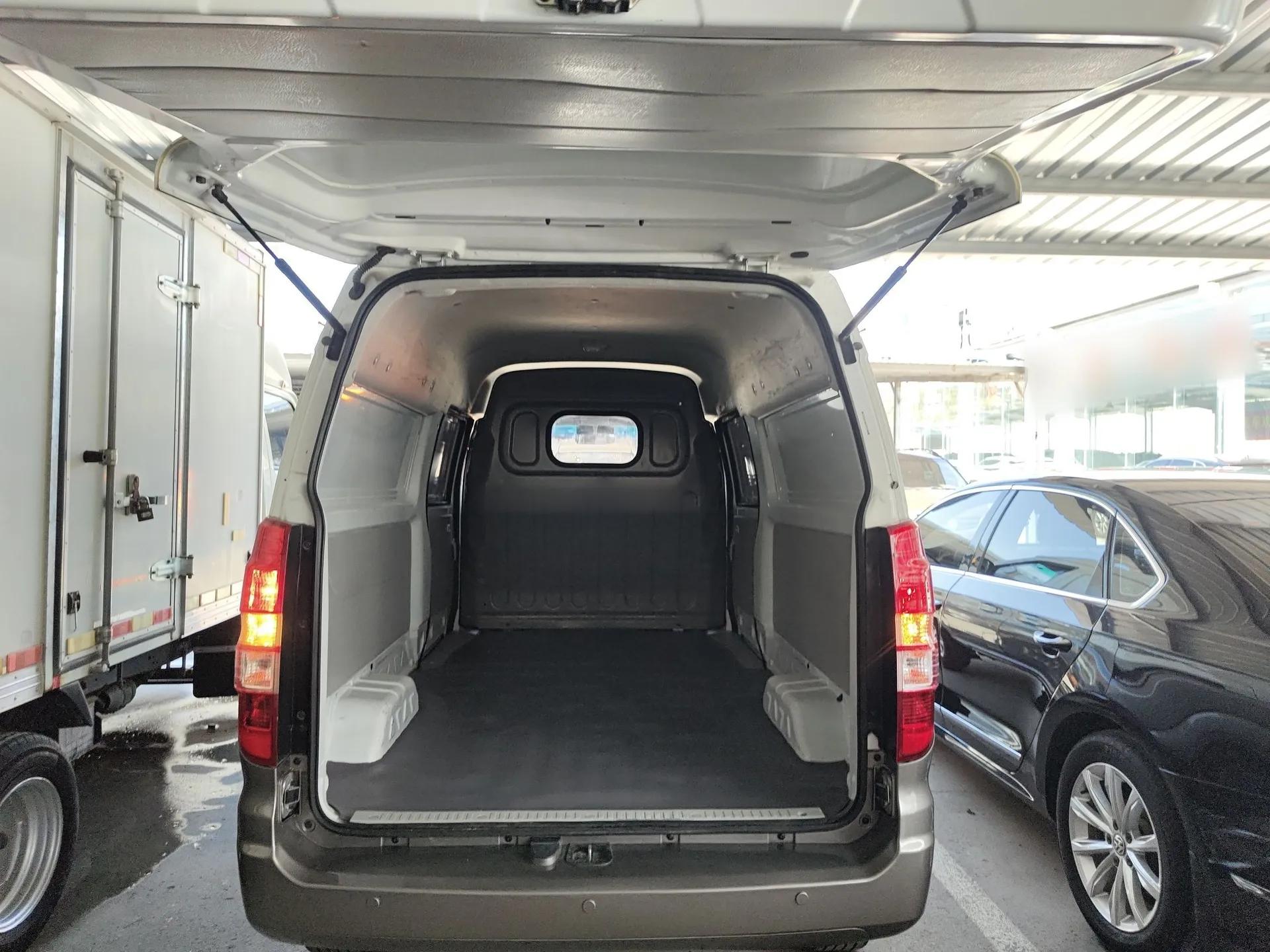 Jinbei New Hiace S 2023 1.5L Wealth Edition Van 2/5-Seater Non-Air-Conditioned Version SWC15M — миниатюра 20