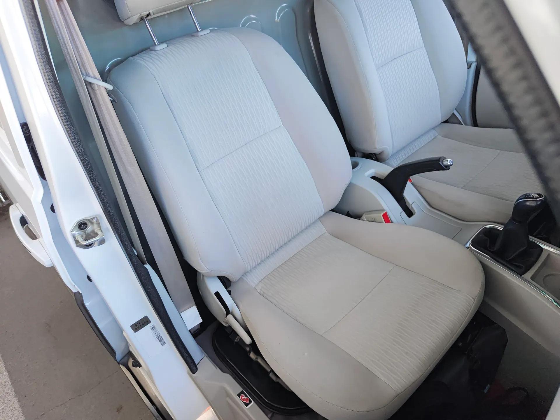 Jinbei New Hiace S 2023 1.5L Wealth Edition Van 2/5-Seater Non-Air-Conditioned Version SWC15M — миниатюра 24