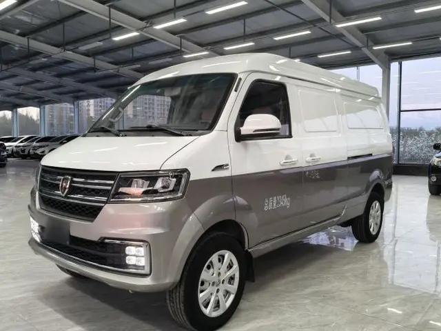Jinbei New Hiace S 2023 1.5L Wealth Edition Van 2/5-Seater Non-Air-Conditioned Version SWC15M