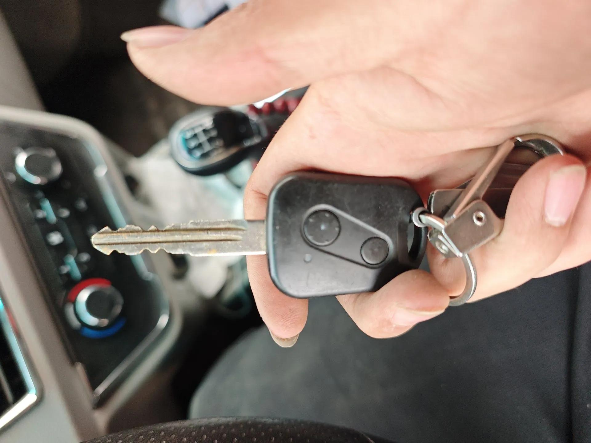 Jinbei New Hiace S 2021 1.5L Wealth Central Air-Conditioned Van China VI Standard SWC15M — миниатюра 9