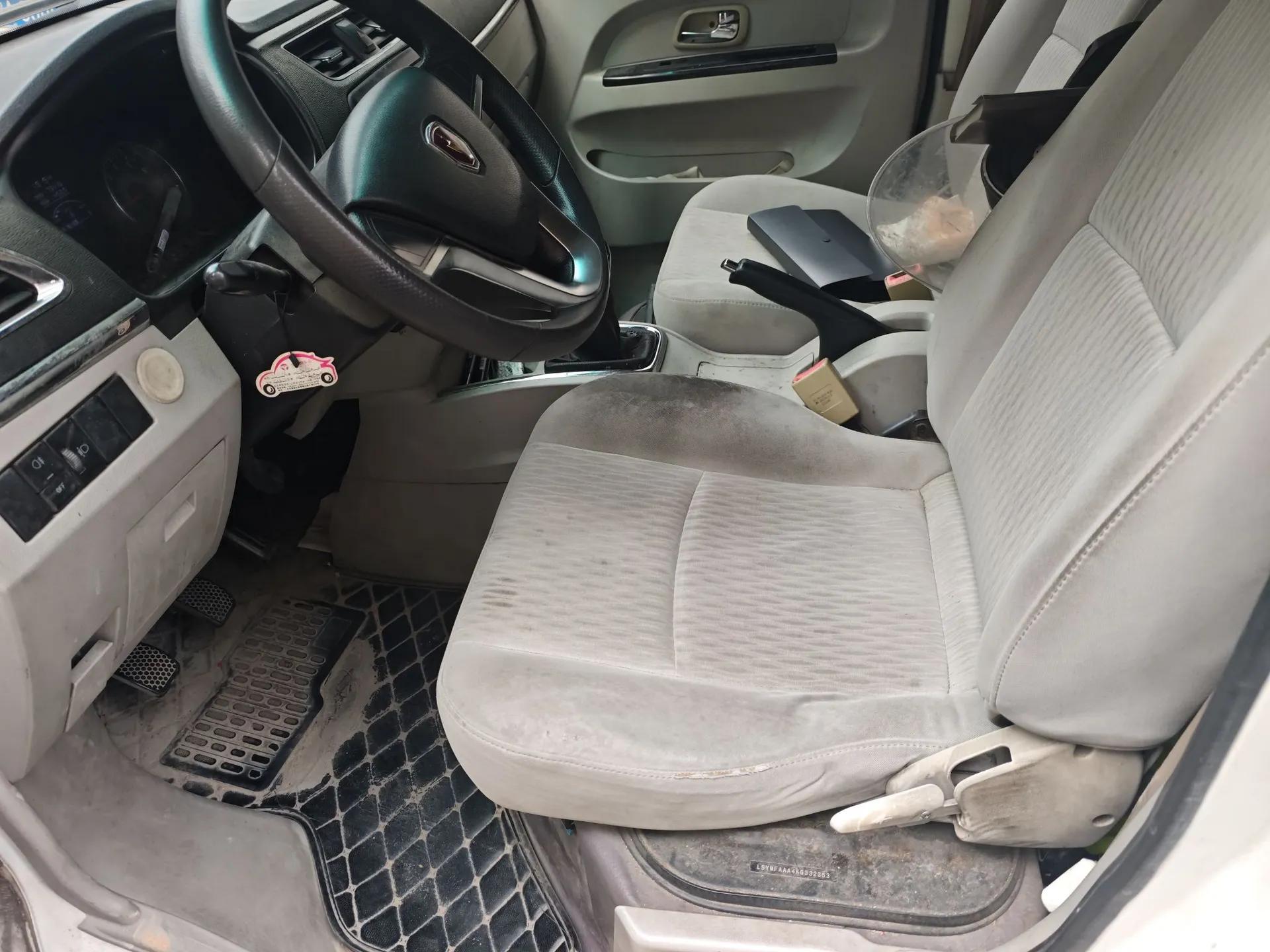 Jinbei New Hiace S 2018 1.5L Wealth Edition Van DLCG14 — миниатюра 16