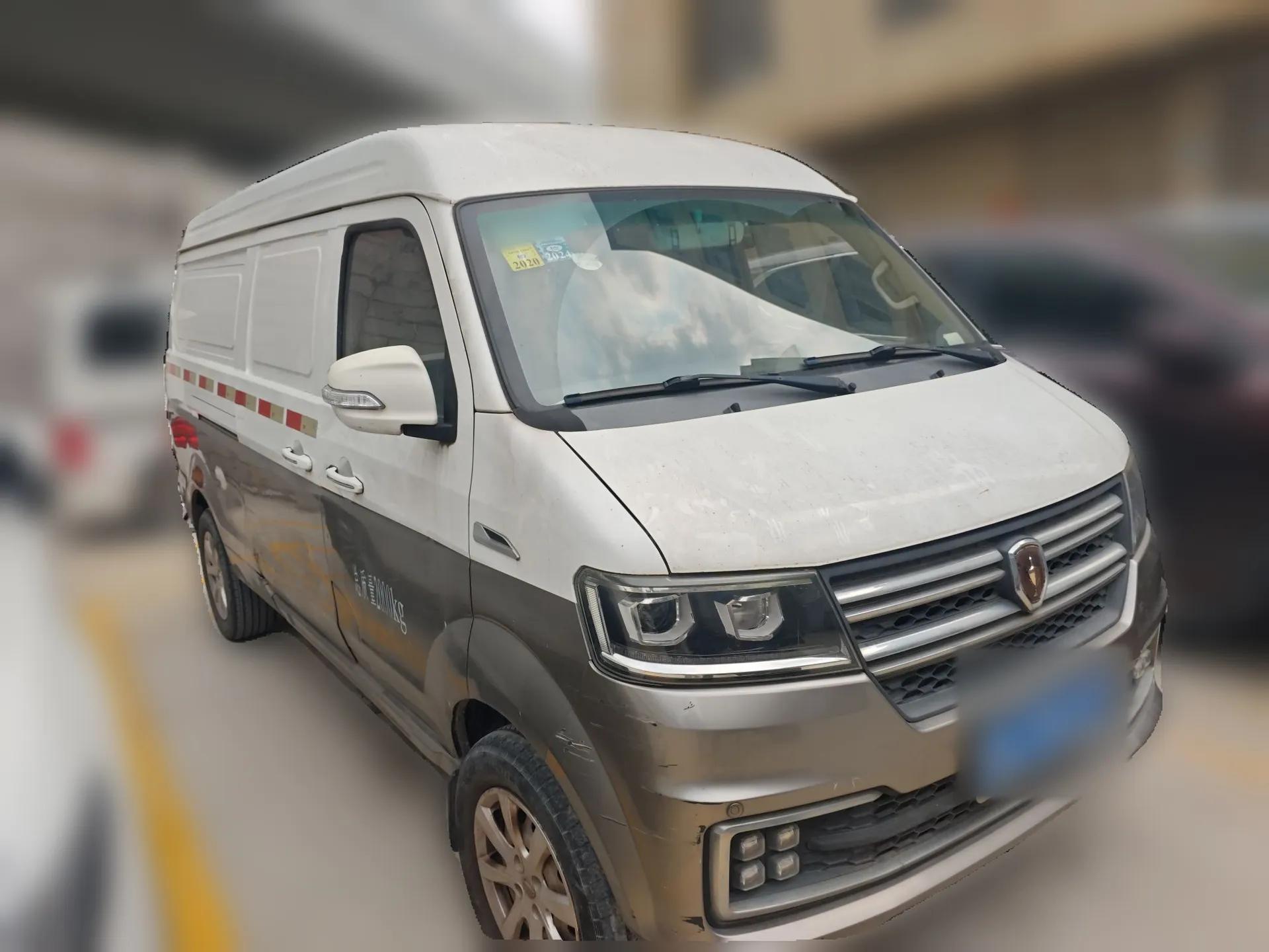 Jinbei New Hiace S 2018 1.5L Wealth Edition Van DLCG14 — миниатюра 3