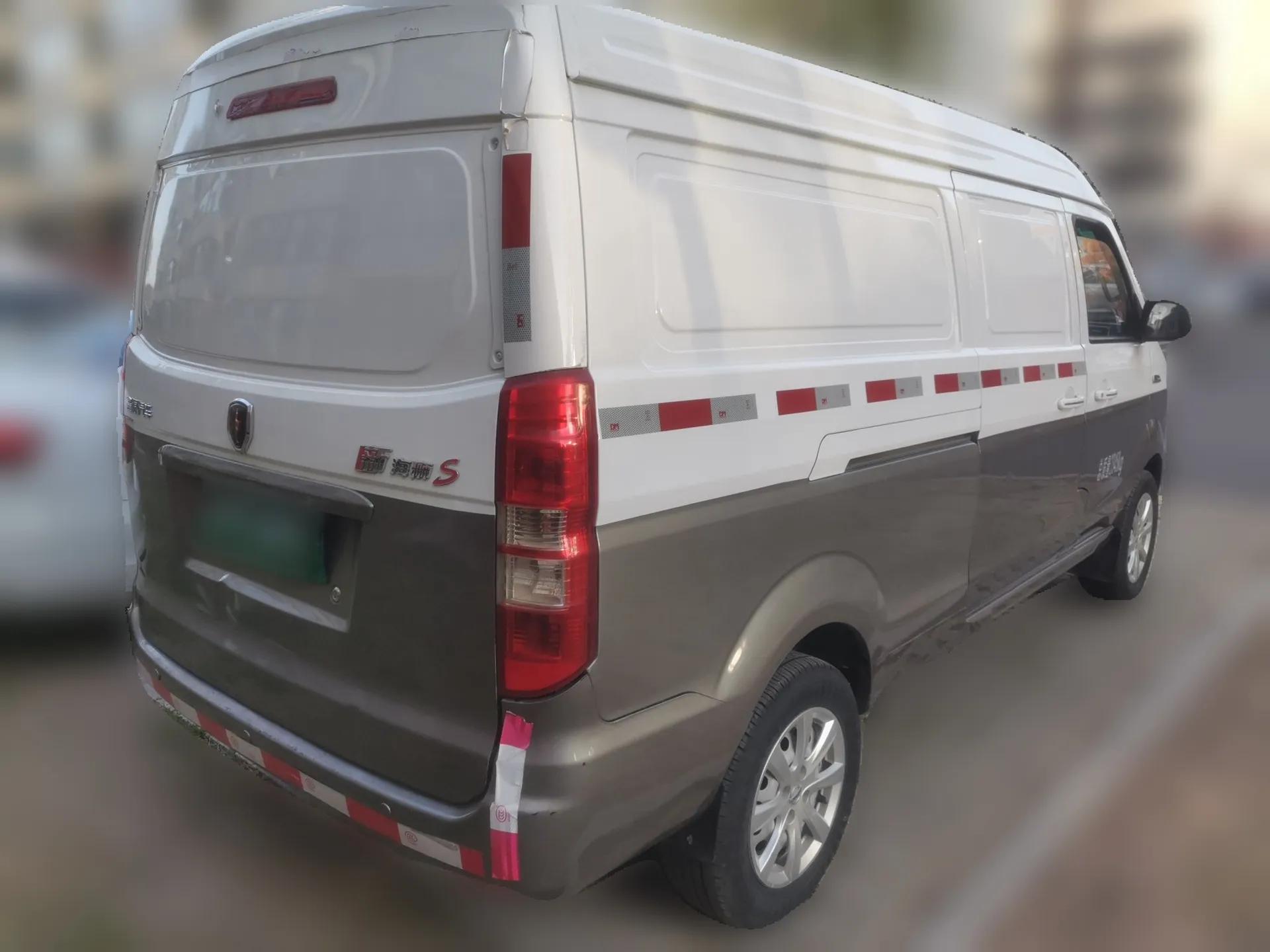 Jinbei New Hiace S  — миниатюра 6