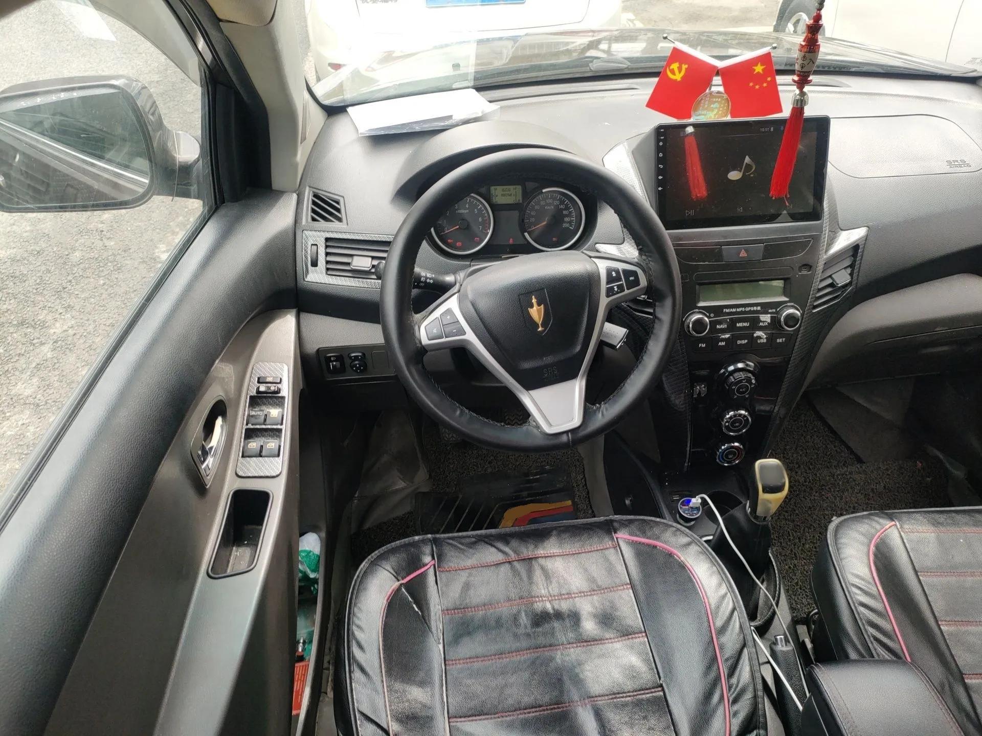 Jinbei Zhishang S30 2014 1.5L Manual Elite Model — миниатюра 11