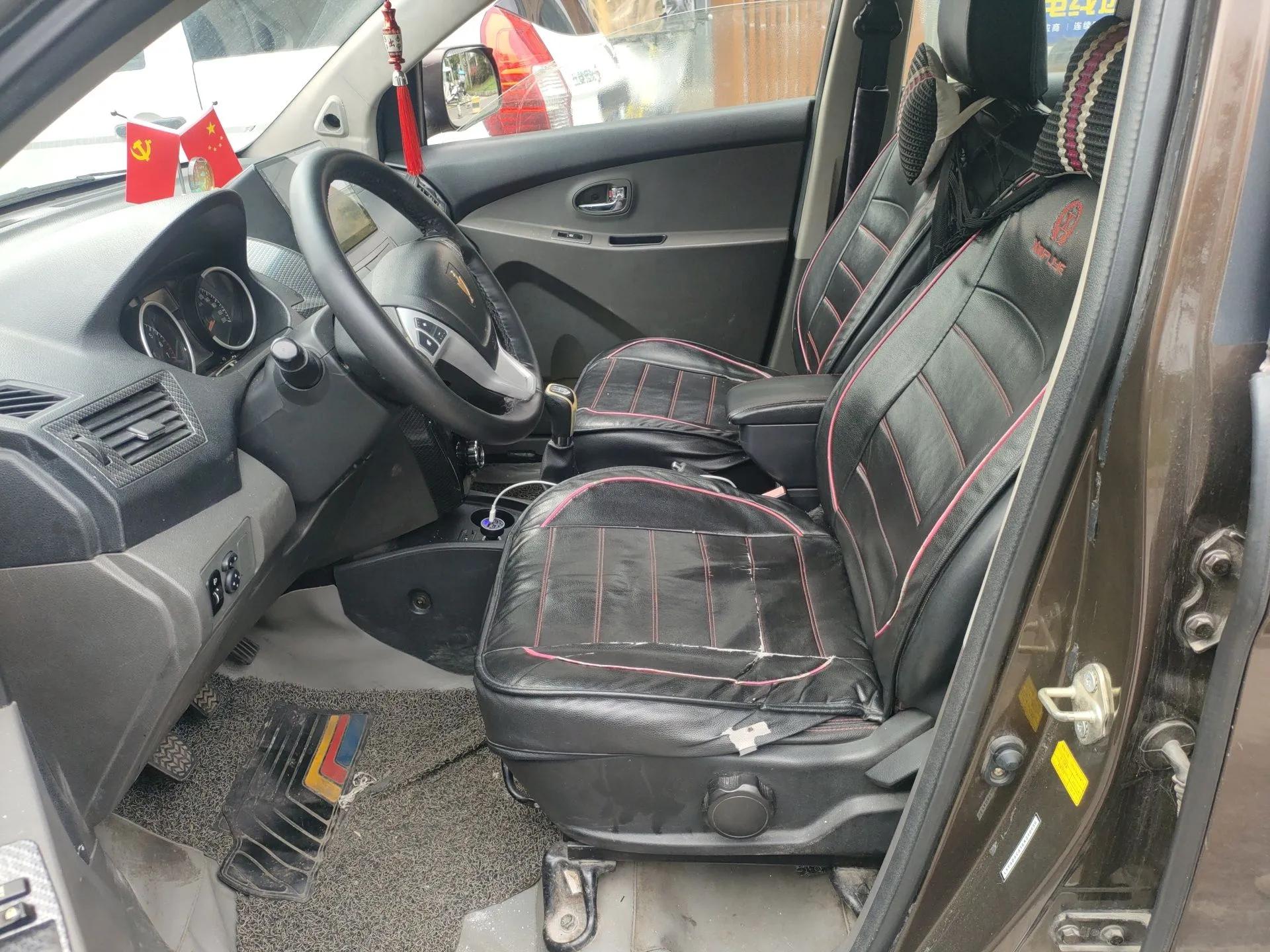 Jinbei Zhishang S30 2014 1.5L Manual Elite Model — миниатюра 16