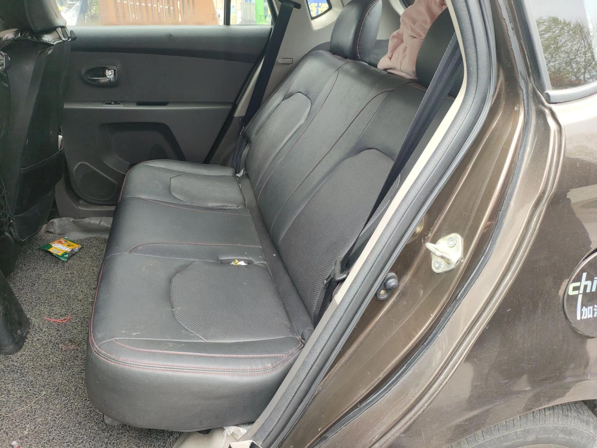 Jinbei Zhishang S30 2014 1.5L Manual Elite Model — миниатюра 18