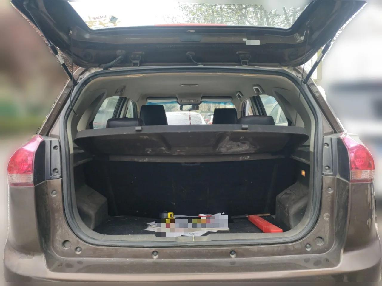 Jinbei Zhishang S30 2014 1.5L Manual Elite Model — миниатюра 20