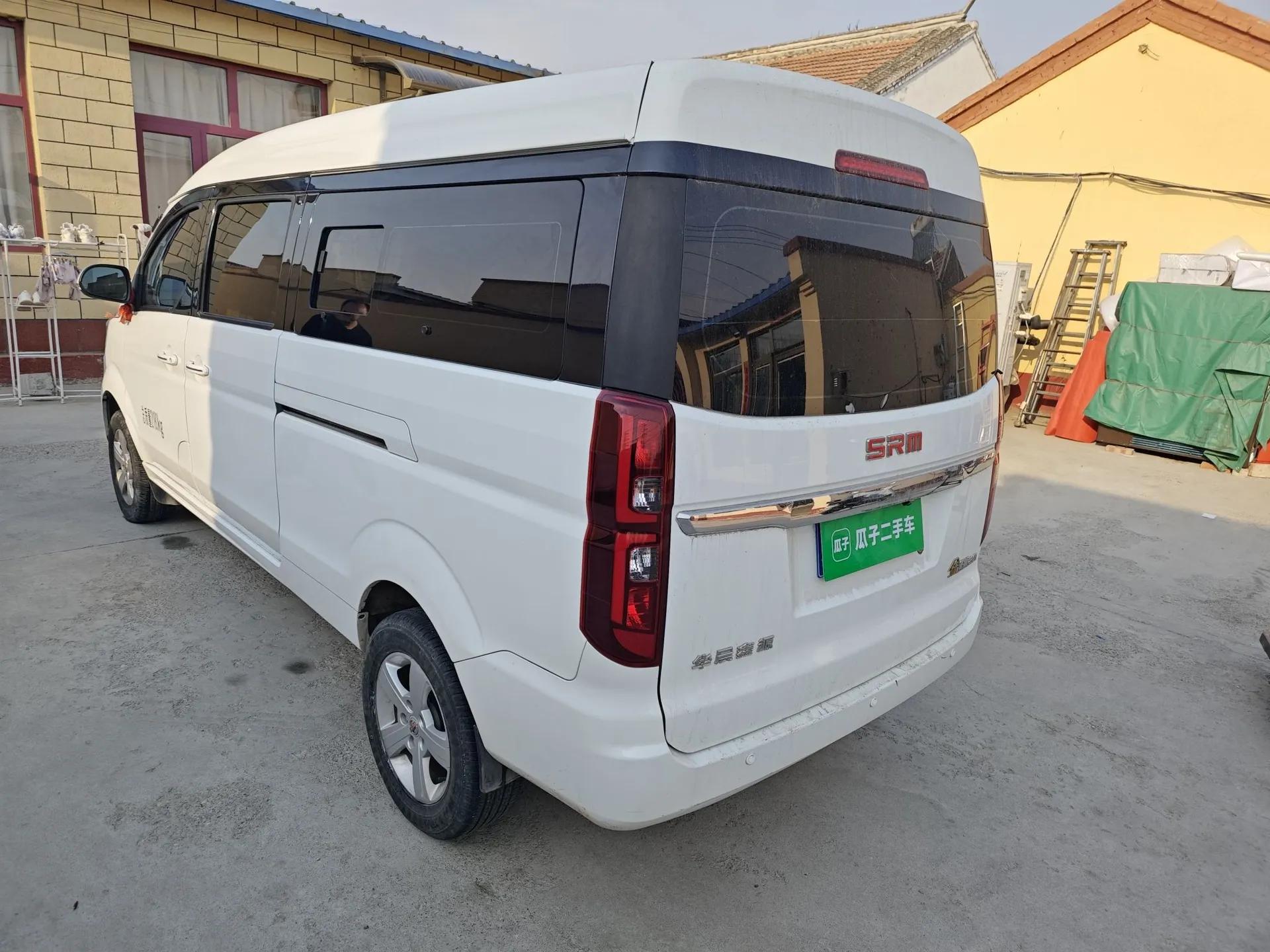 Jinbei Gold Hiace 2024 2.0L Travel Lion 5/6/7-Seater Central Air Conditioning — миниатюра 4