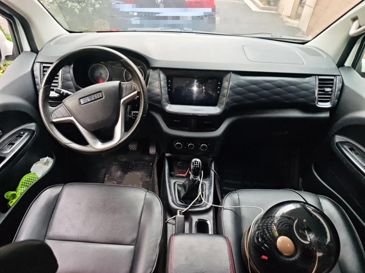 Jinbei Gold Hiace 2023 1.5L Passenger Van Travel Lion 5/6/7-Seater with Central Air Conditioning — миниатюра 10