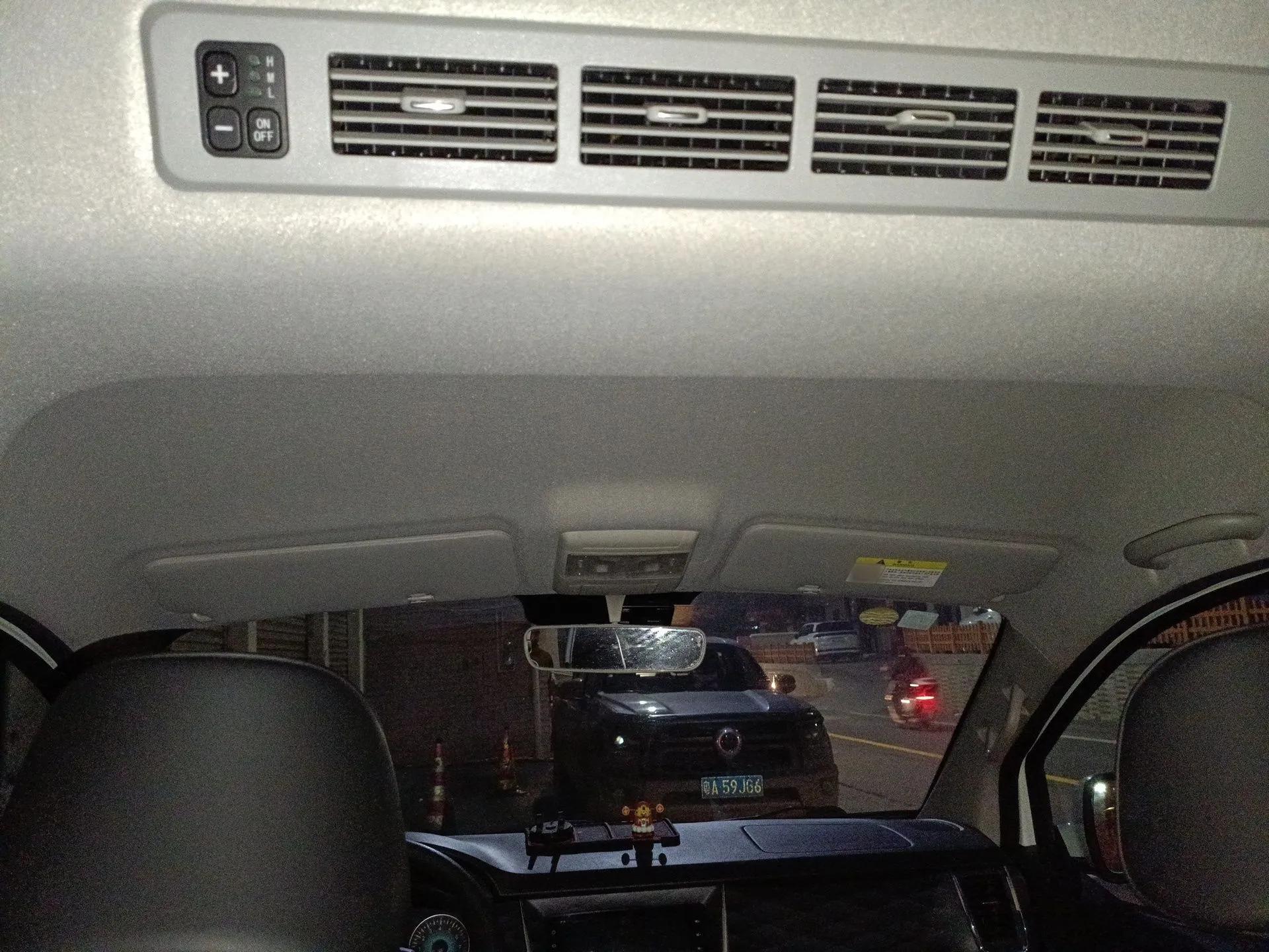 Jinbei Gold Hiace 2024 1.5L Travel Lion Commercial Version 7-Seater — миниатюра 19