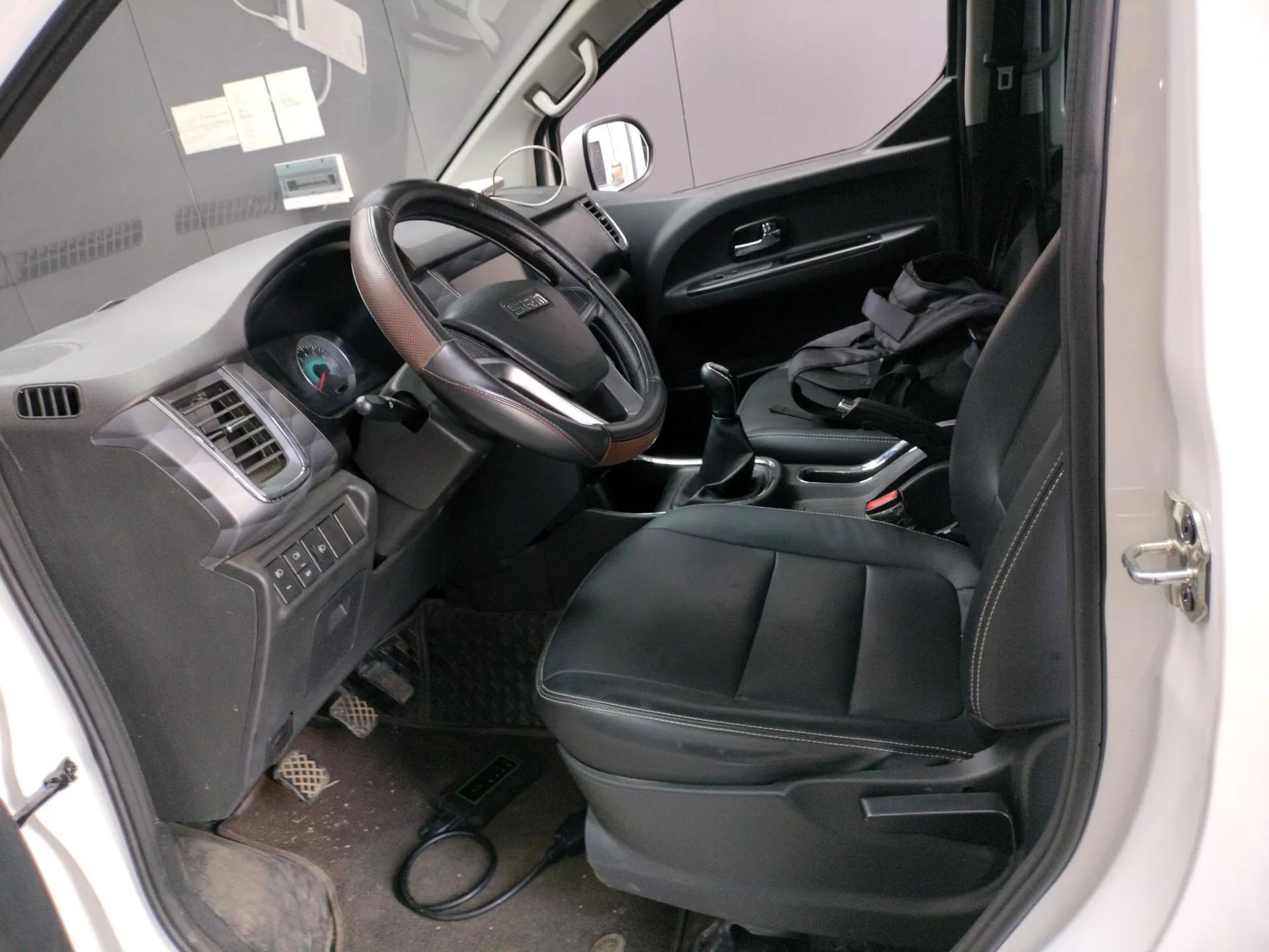 Jinbei Gold Hiace 2023 1.5L Passenger Vehicle Engineering Lion 5/6/7 Seater — миниатюра 18