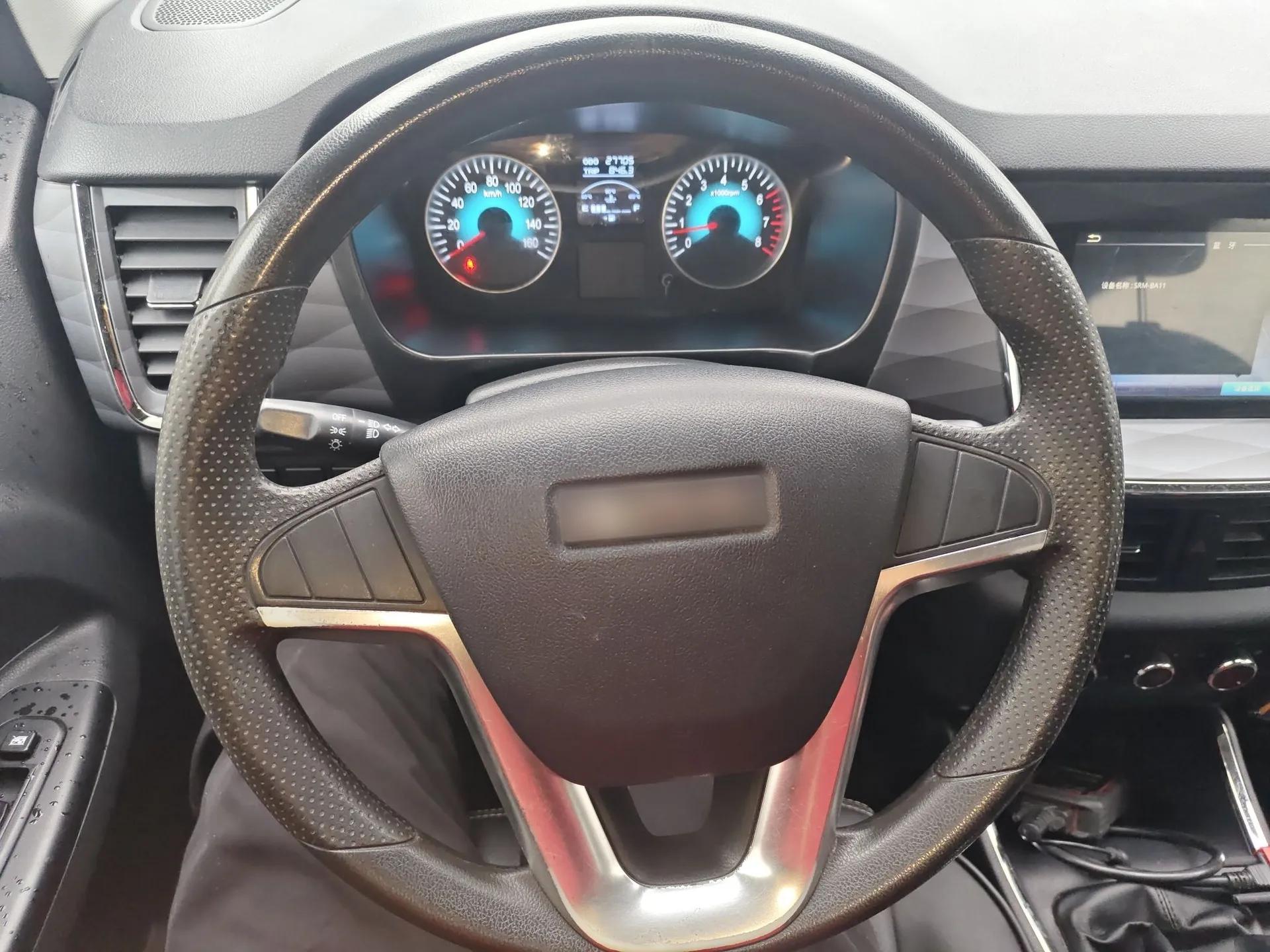 Jinbei Gold Hiace 2021 1.5L Passenger Van Travel Lion 6-Seater — миниатюра 13
