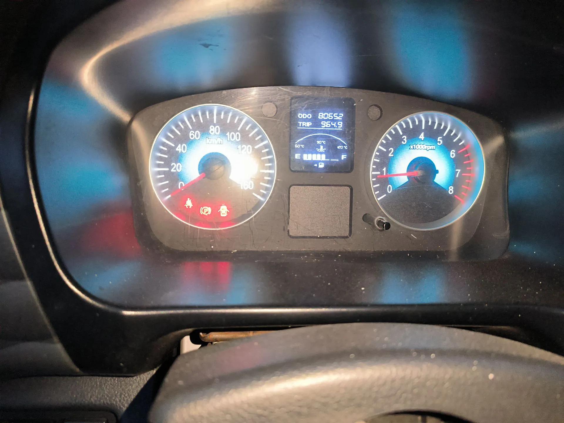 Jinbei Gold Hiace 2021 1.6L Box Van Travel Lion 2-Seater — миниатюра 12