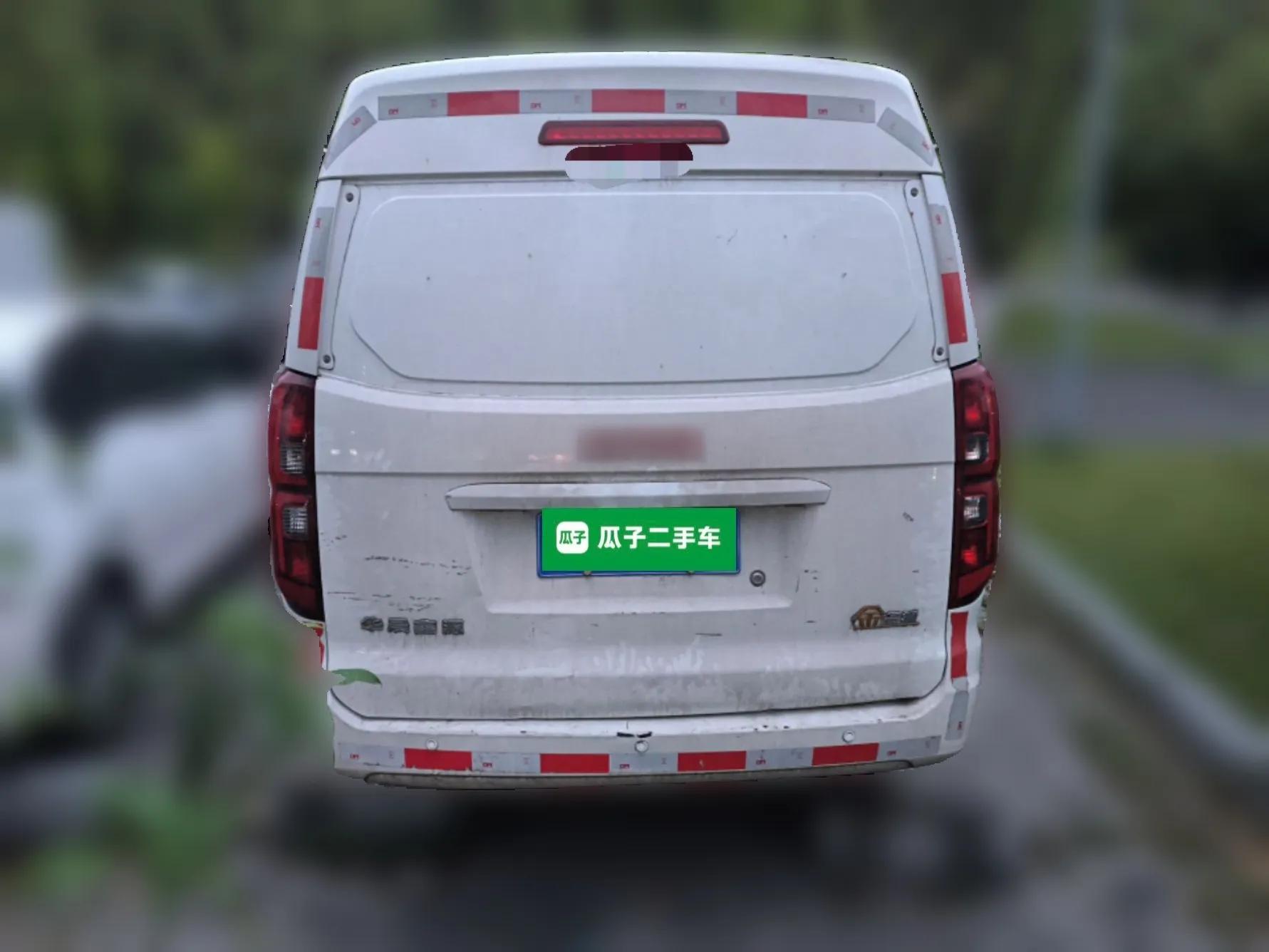 Jinbei Gold Hiace 2021 1.6L Box Van Travel Lion 2-Seater — миниатюра 5