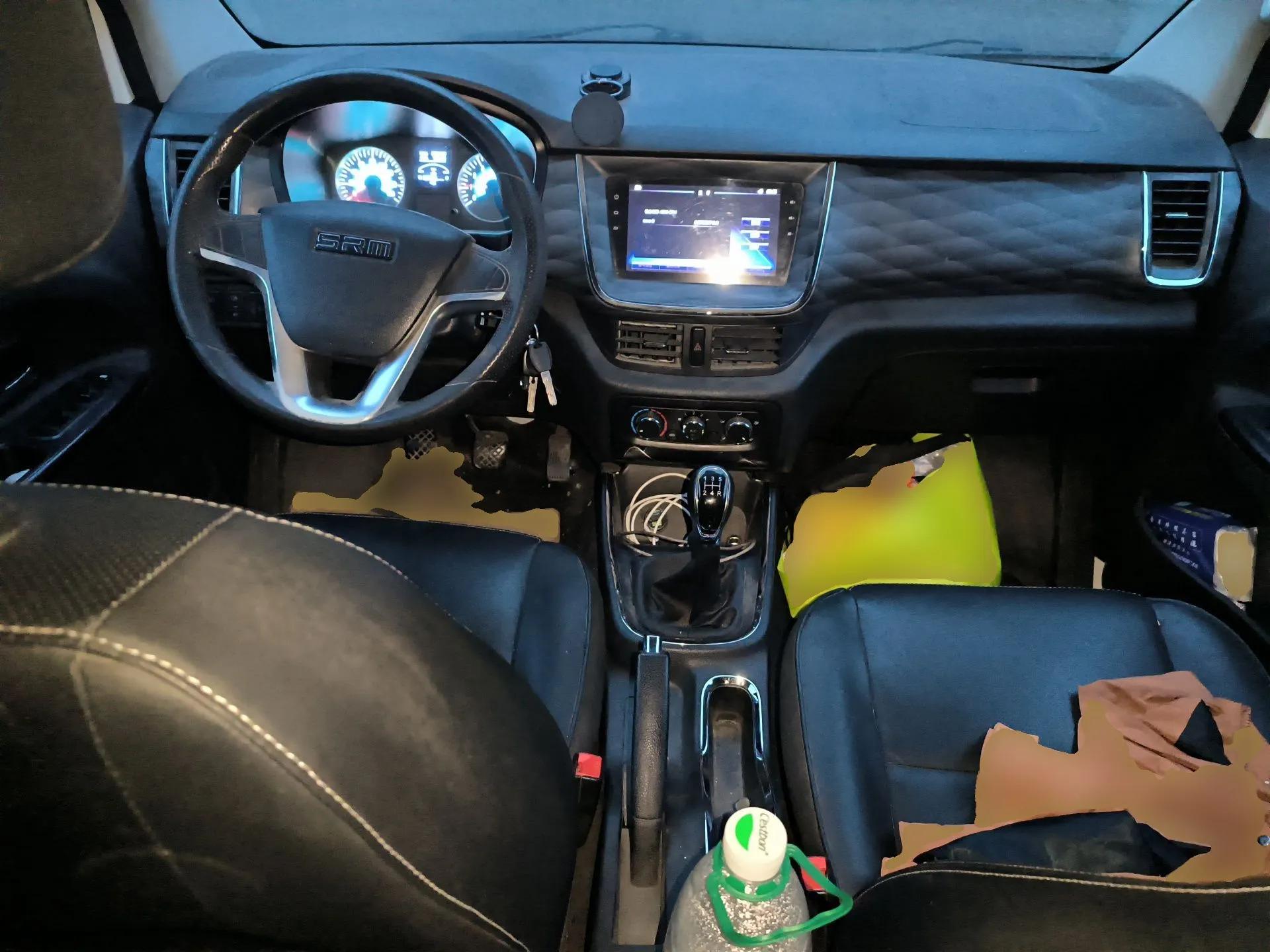 Jinbei Gold Hiace 2021 1.6L Box Van Travel Lion 2-Seater — миниатюра 10