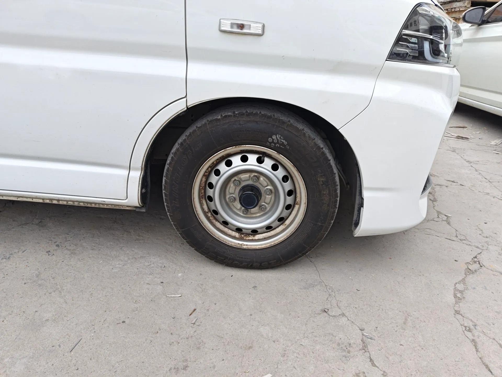 Jinbei Hiace King 2021 2.0L City Transport King Series Express Model Standard Top 6-Seater 1TZS — миниатюра 8