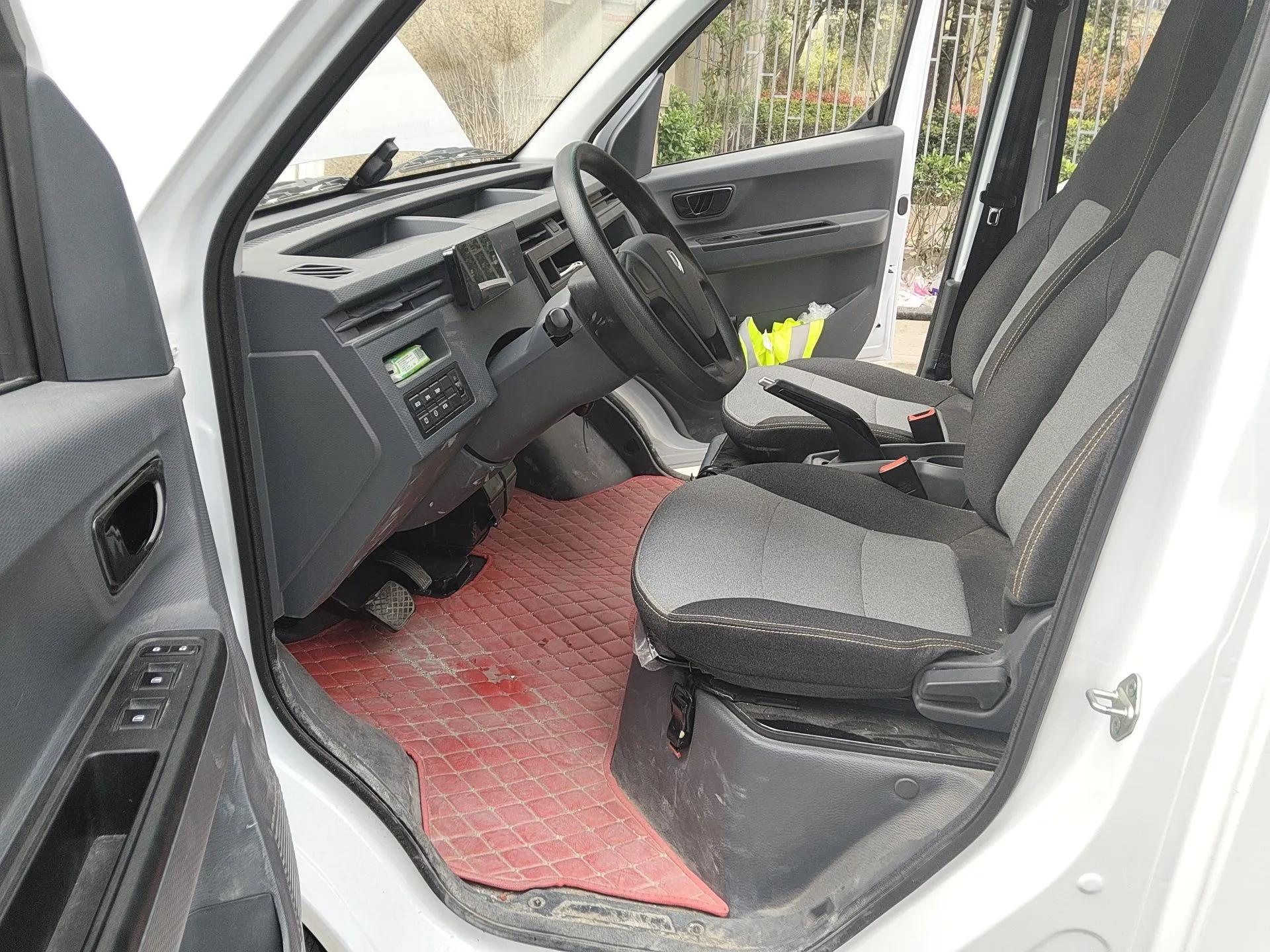 Jinbei E6 2026 Model, Standard Version, Long Roof, 6 Seats — миниатюра 17