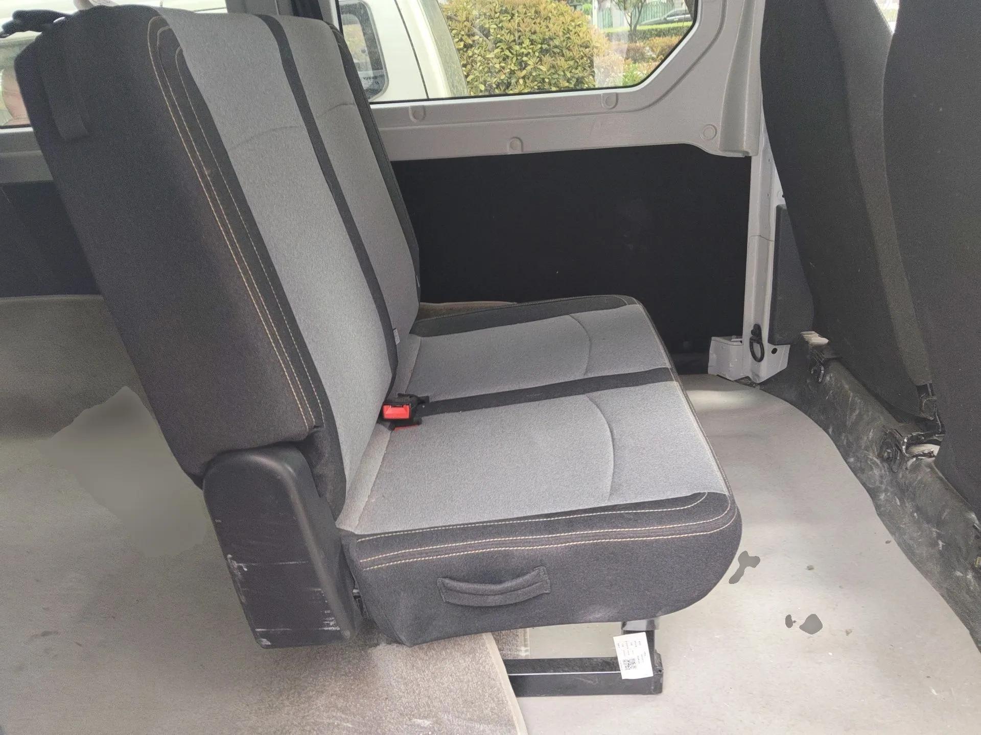 Jinbei E6 2026 Model, Standard Version, Long Roof, 6 Seats — миниатюра 18