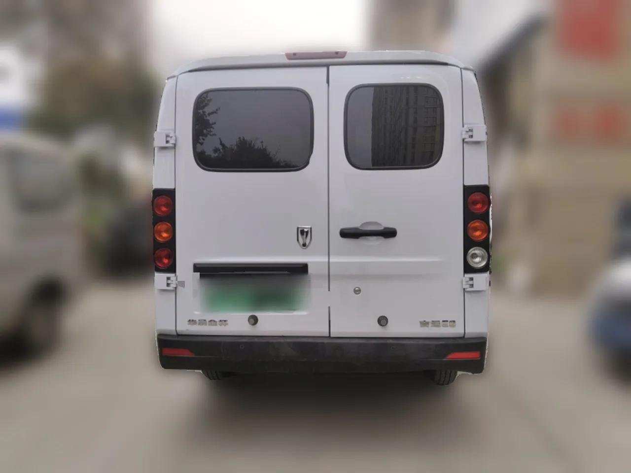 Jinbei E6 2026 Model, Standard Version, Long Roof, 6 Seats — миниатюра 5