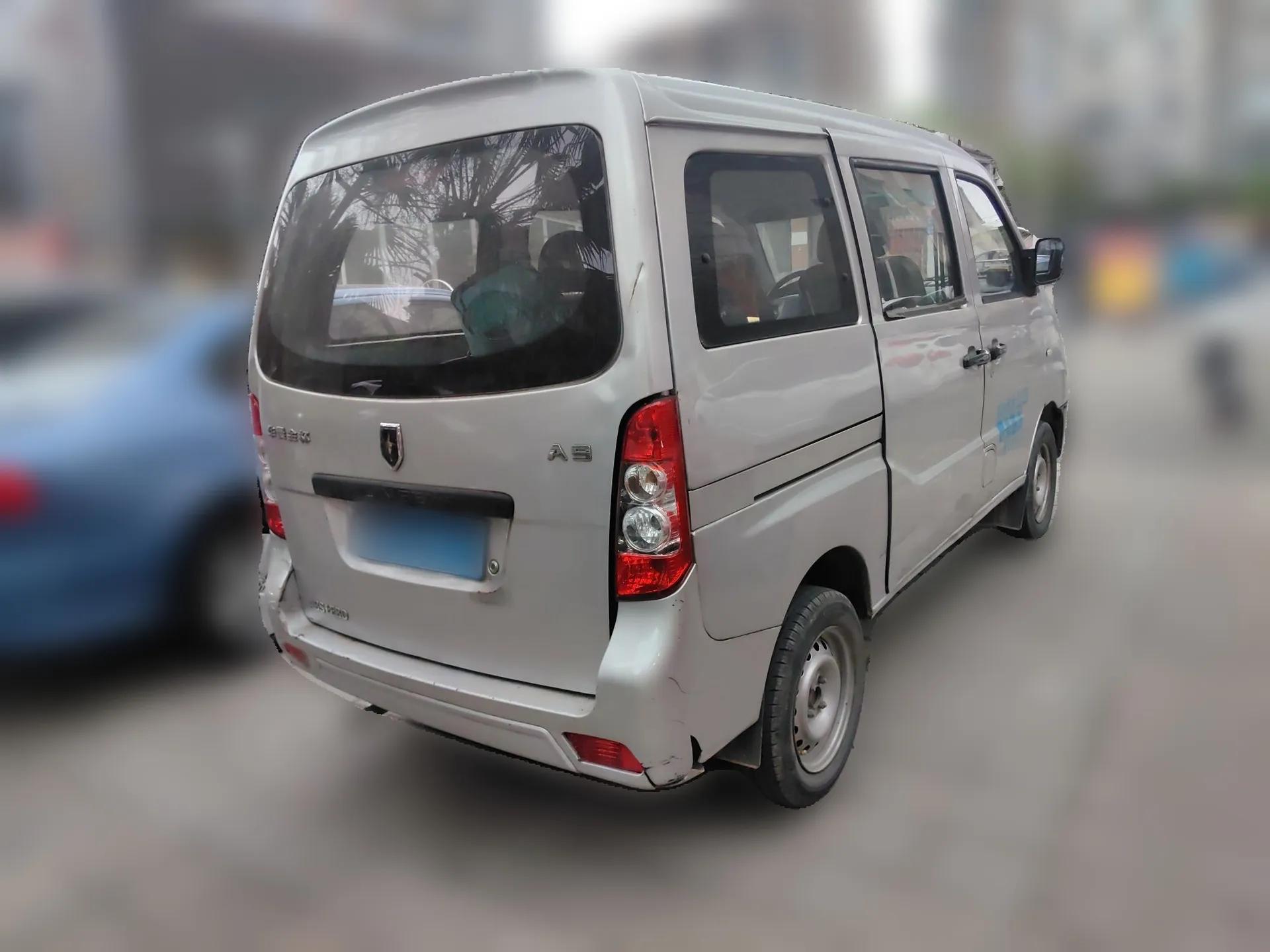 Jinbei Starfish A9 2011 1.0L Standard Edition — миниатюра 6
