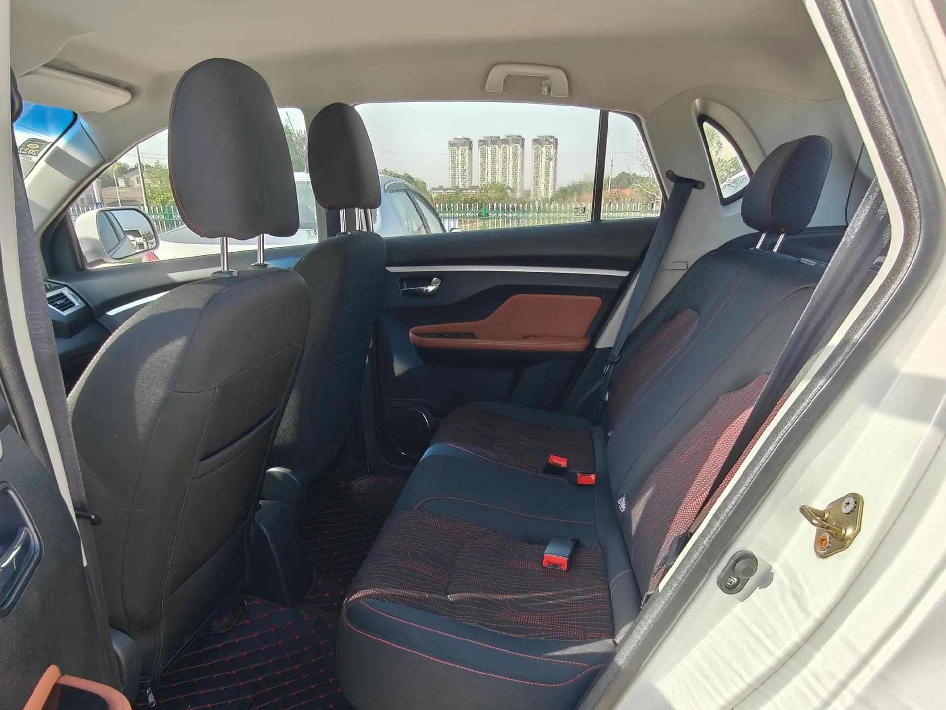 Jinbei Zhishang S35 2016 1.5L Manual Smart Edition — миниатюра 11