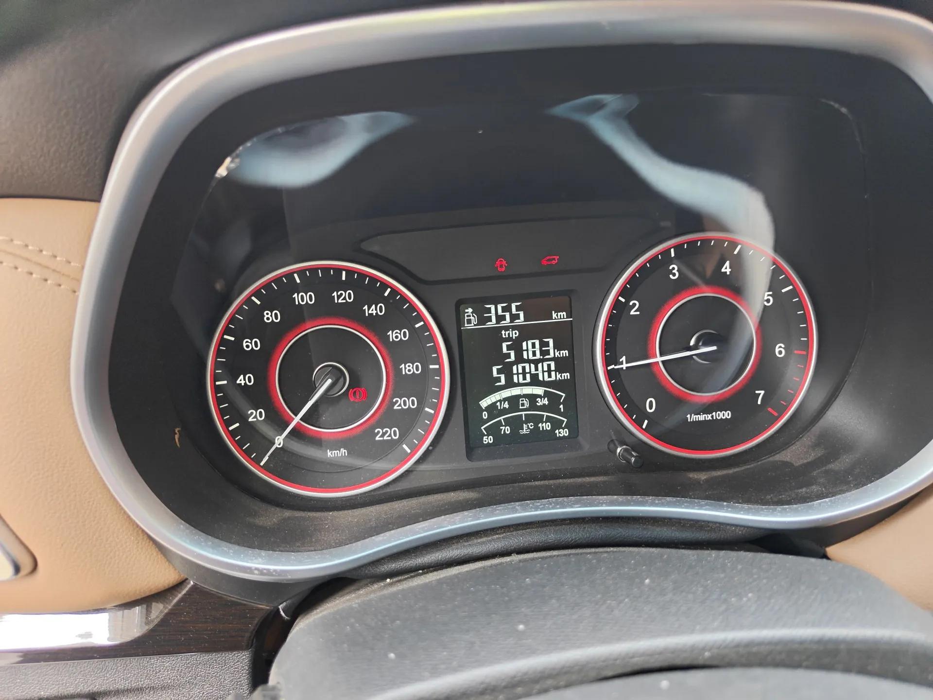 Jinbei F50 2017 1.6L Manual Luxury Model — миниатюра 12