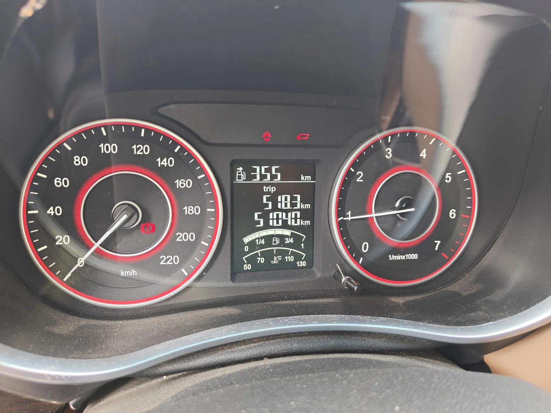 Jinbei F50 2017 1.6L Manual Luxury Model — миниатюра 13