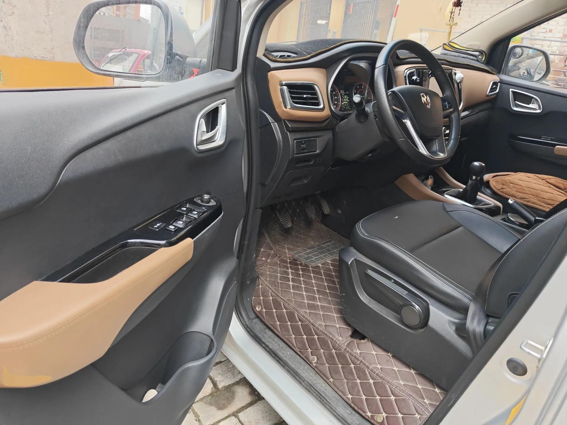 Jinbei F50 2017 1.6L Manual Luxury Model — миниатюра 17