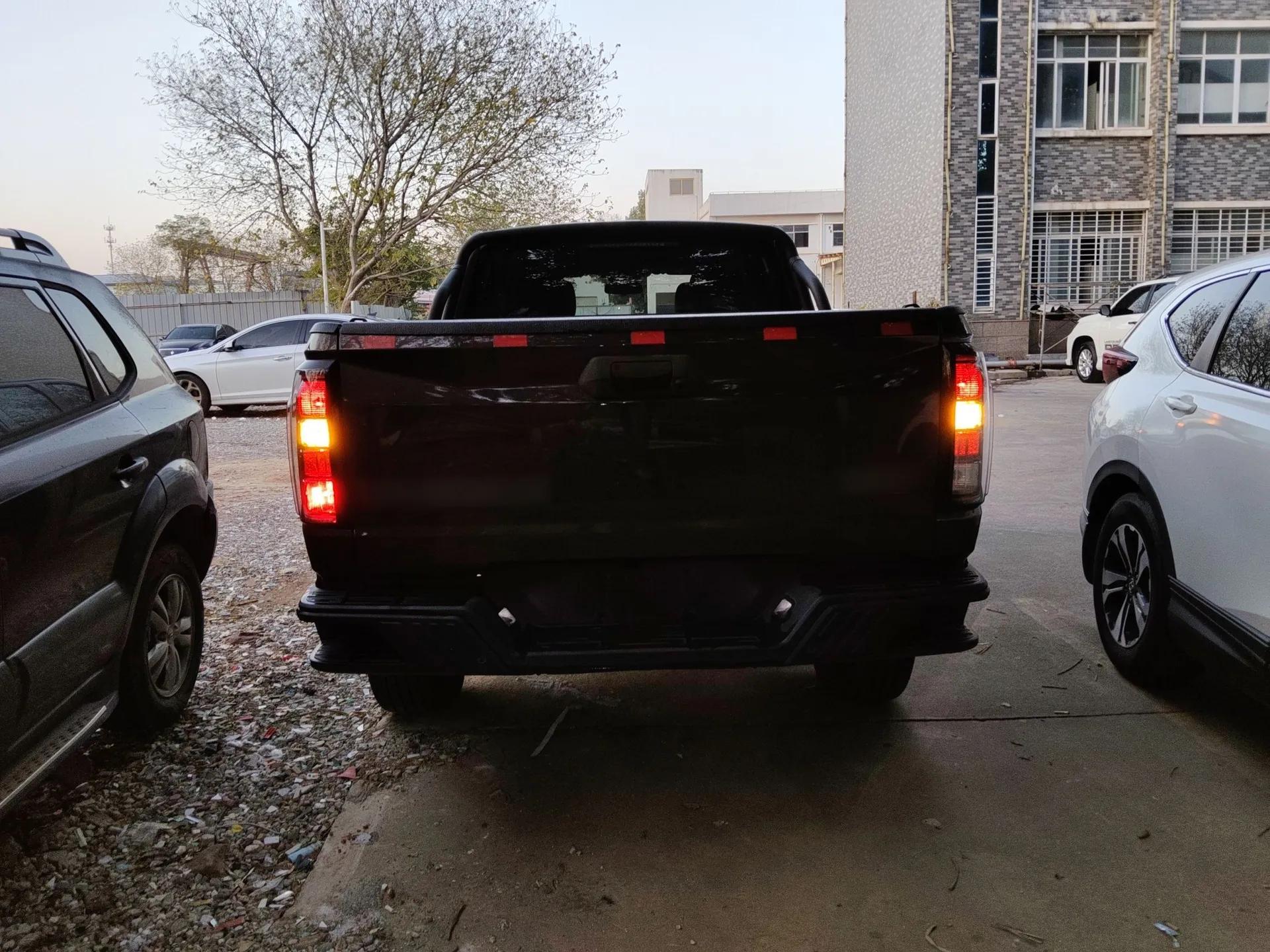 JMC DaDao 2023 All-Purpose 2.3T Diesel Manual Two-Wheel Drive Long-Wheelbase Comfort Edition — миниатюра 5