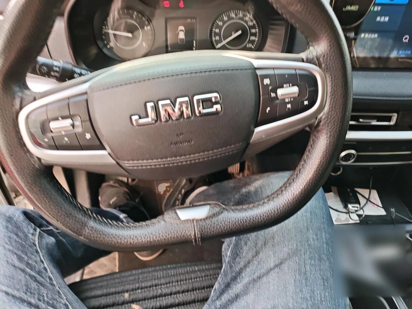 JMC Yuhu 7 2022 2.0T Manual Diesel Two-Wheel Drive Comfort Version Standard Wheelbase — миниатюра 13