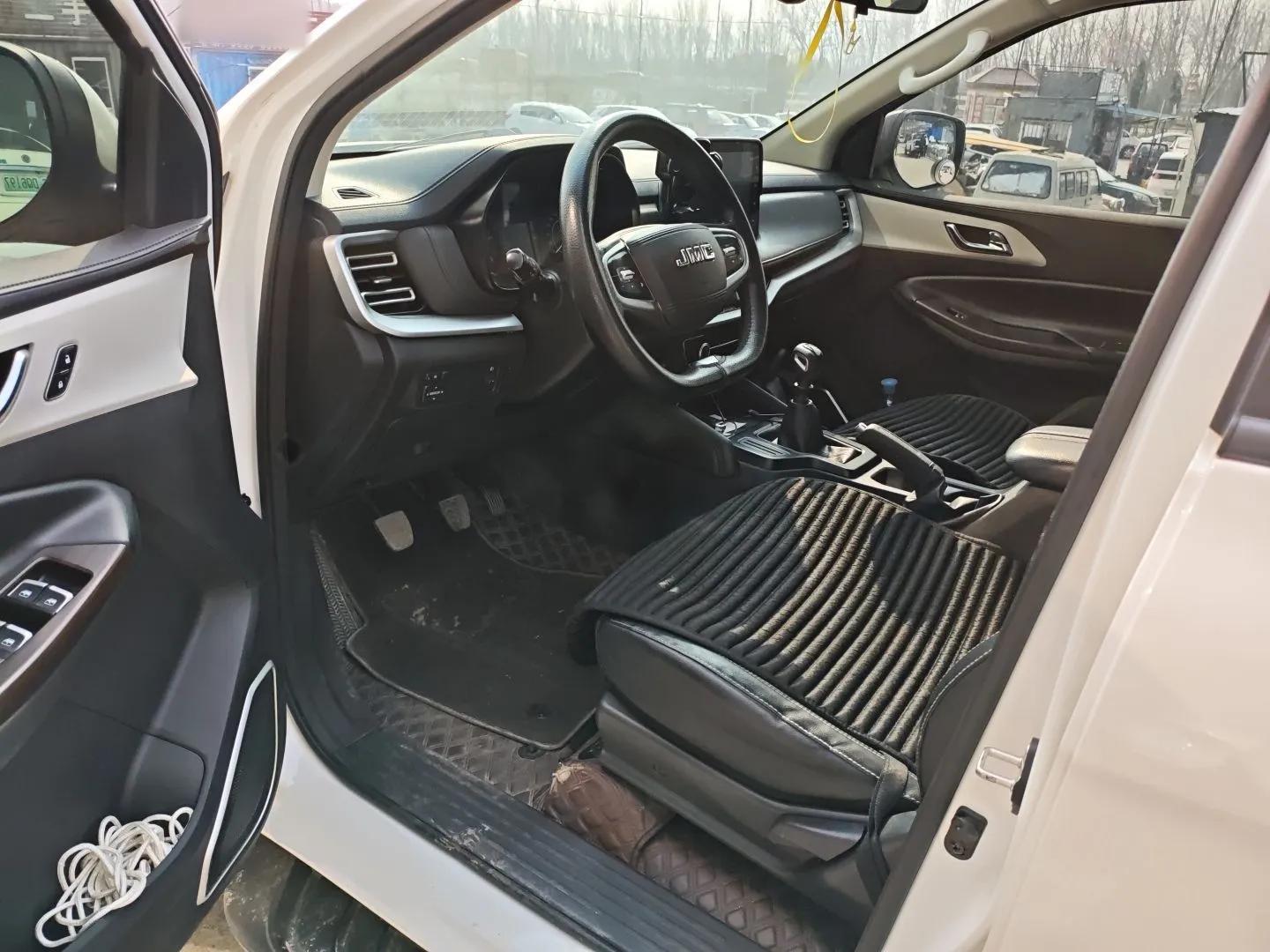 JMC Yuhu 7 2022 2.0T Manual Diesel Two-Wheel Drive Comfort Version Standard Wheelbase — миниатюра 18