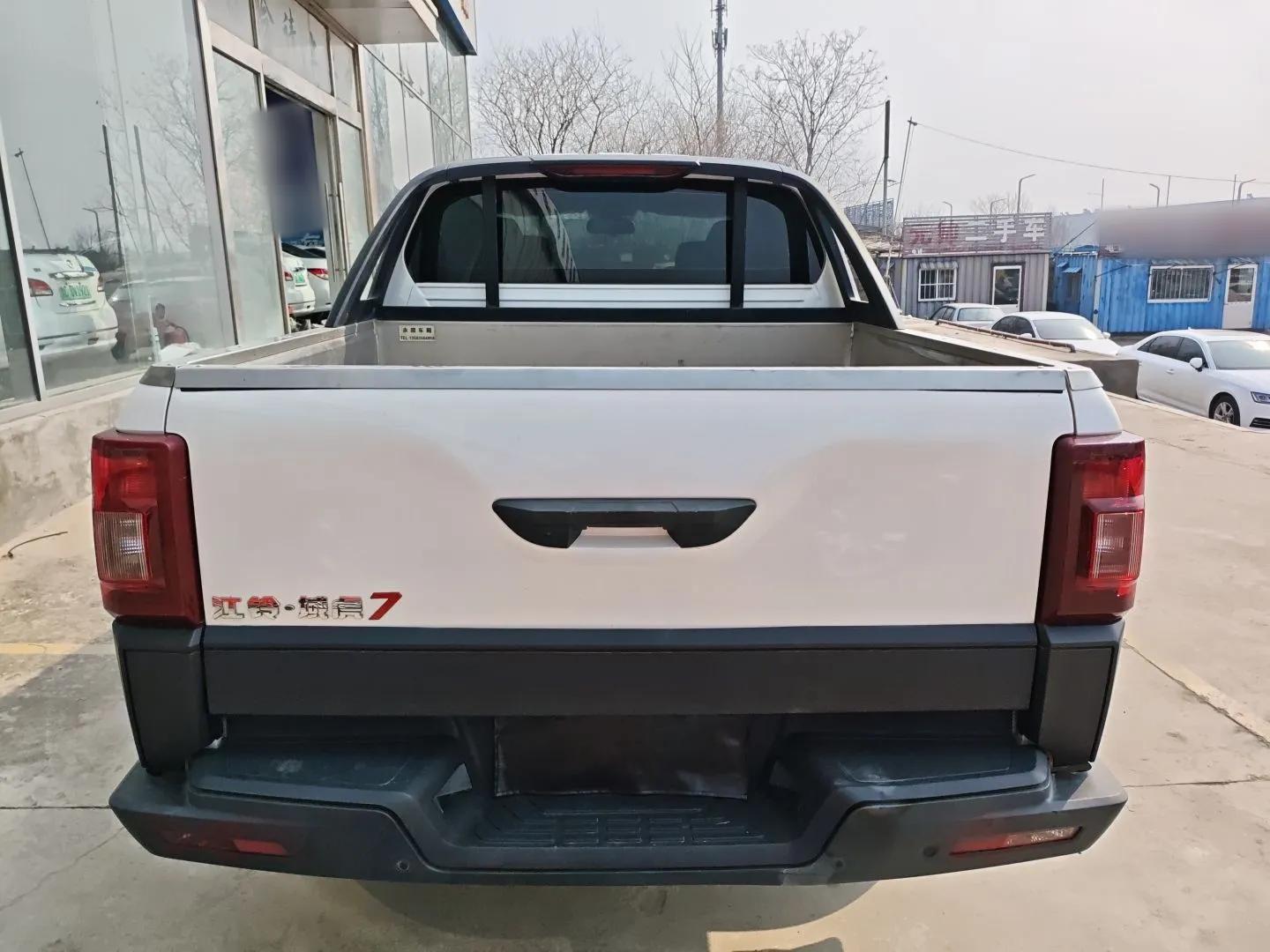 JMC Yuhu 7 2022 2.0T Manual Diesel Two-Wheel Drive Comfort Version Standard Wheelbase — миниатюра 3