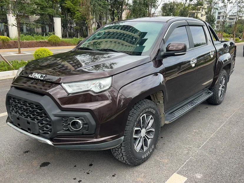 JMC Yuhu 7 2020 2.0T Diesel Automatic 4x4 Comfort Edition Short Wheelbase China VI Standard JX4D20A6L — миниатюра 1
